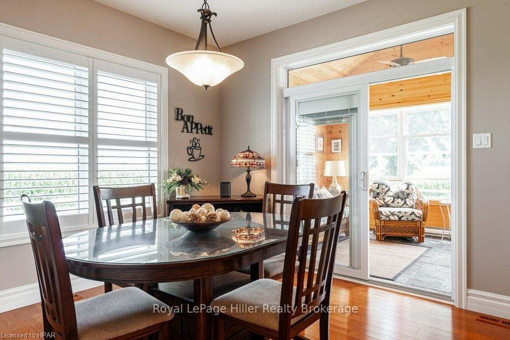 Photo 19 of 34122 Saintsbury Line, Lucan Biddulph, Lucan — HOMEH