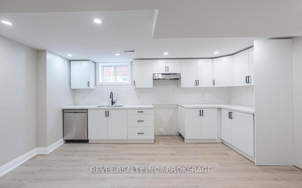 Photo 5 of Unit Lower, 33 Callie Road, Hamilton, Hill Park — HOMEH