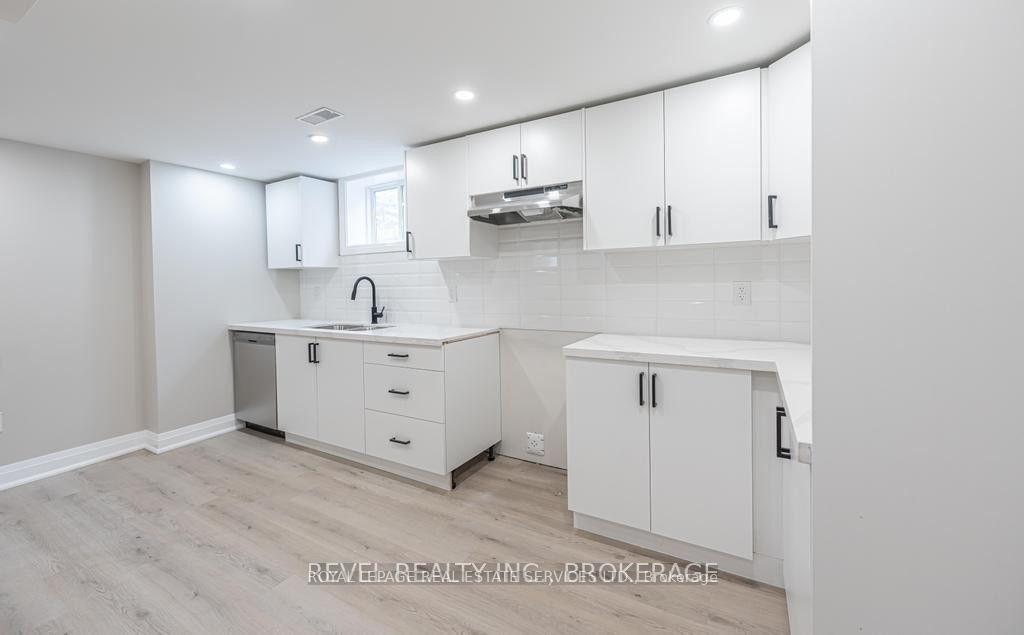 Photo 7 of Unit Lower, 33 Callie Road, Hamilton, Hill Park — HOMEH