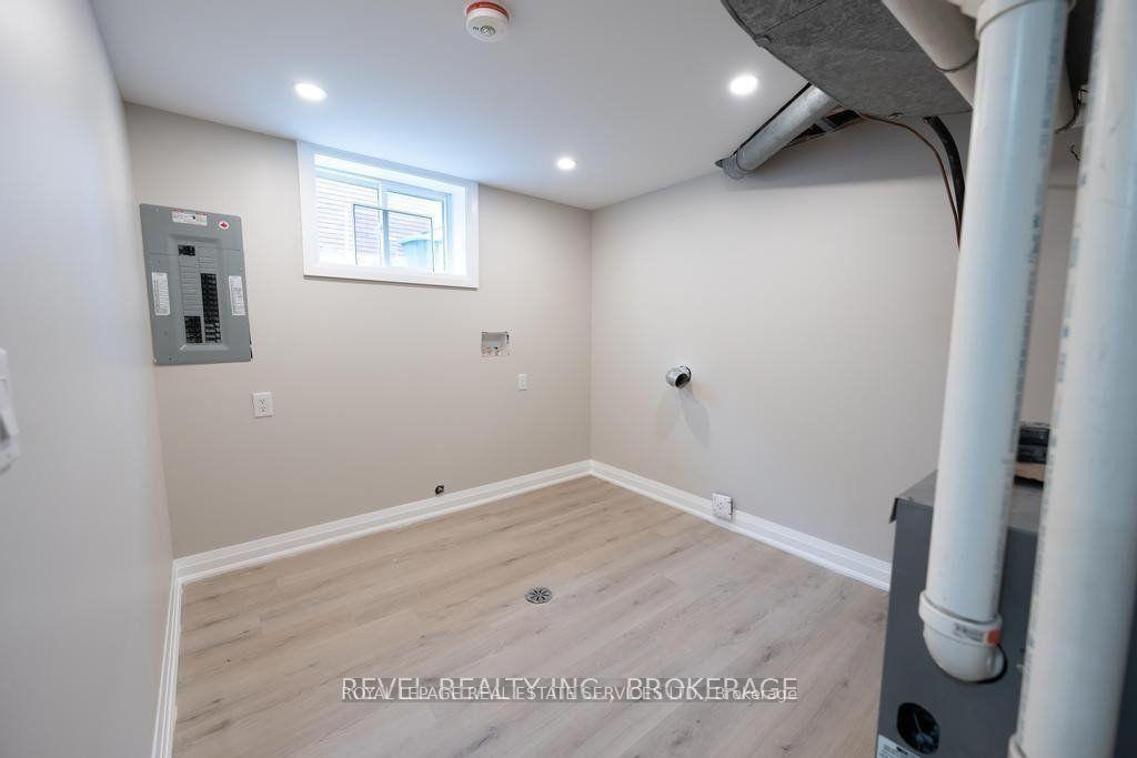 Photo 14 of Unit Lower, 33 Callie Road, Hamilton, Hill Park — HOMEH