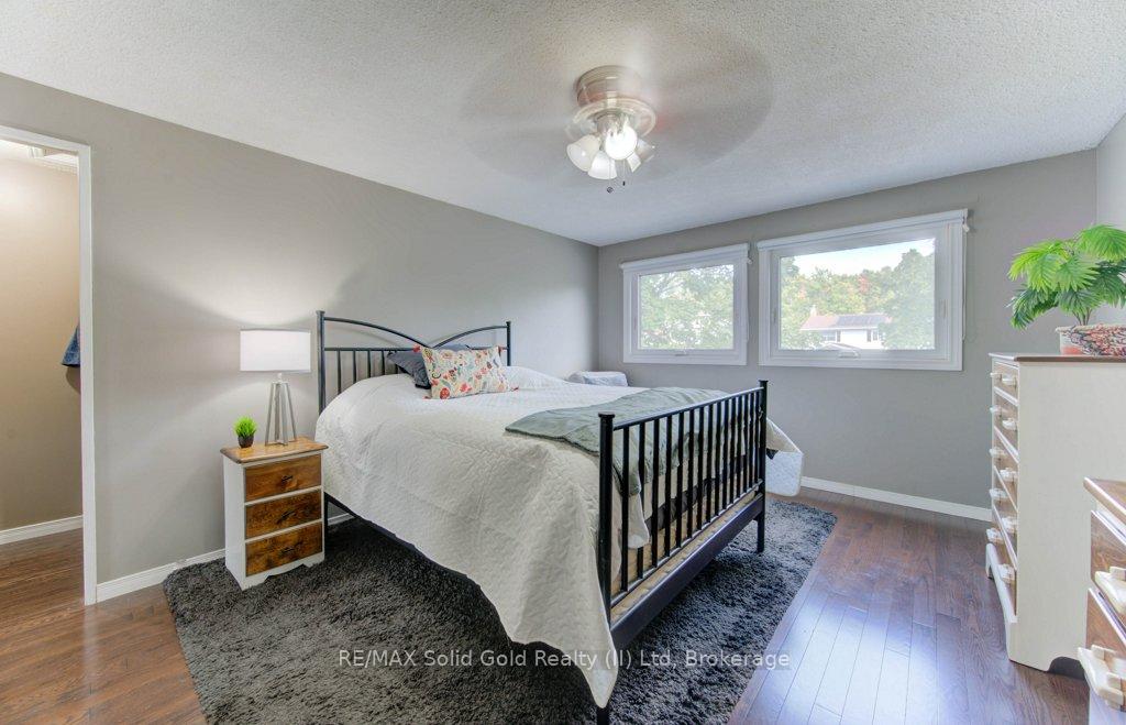 Photo 22 of 47 Winding Way, Kitchener — HOMEH