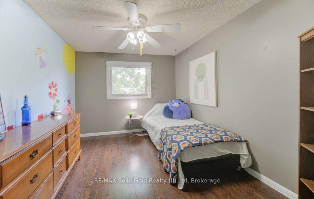 Photo 26 of 47 Winding Way, Kitchener — HOMEH