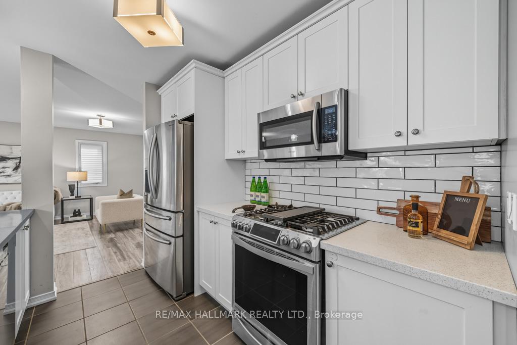 Photo 16 of 1278 Leslie Drive, Innisfil, Alcona — HOMEH