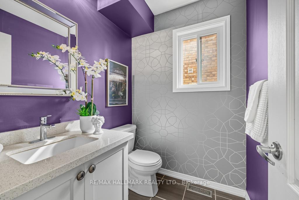 Photo 24 of 1278 Leslie Drive, Innisfil, Alcona — HOMEH