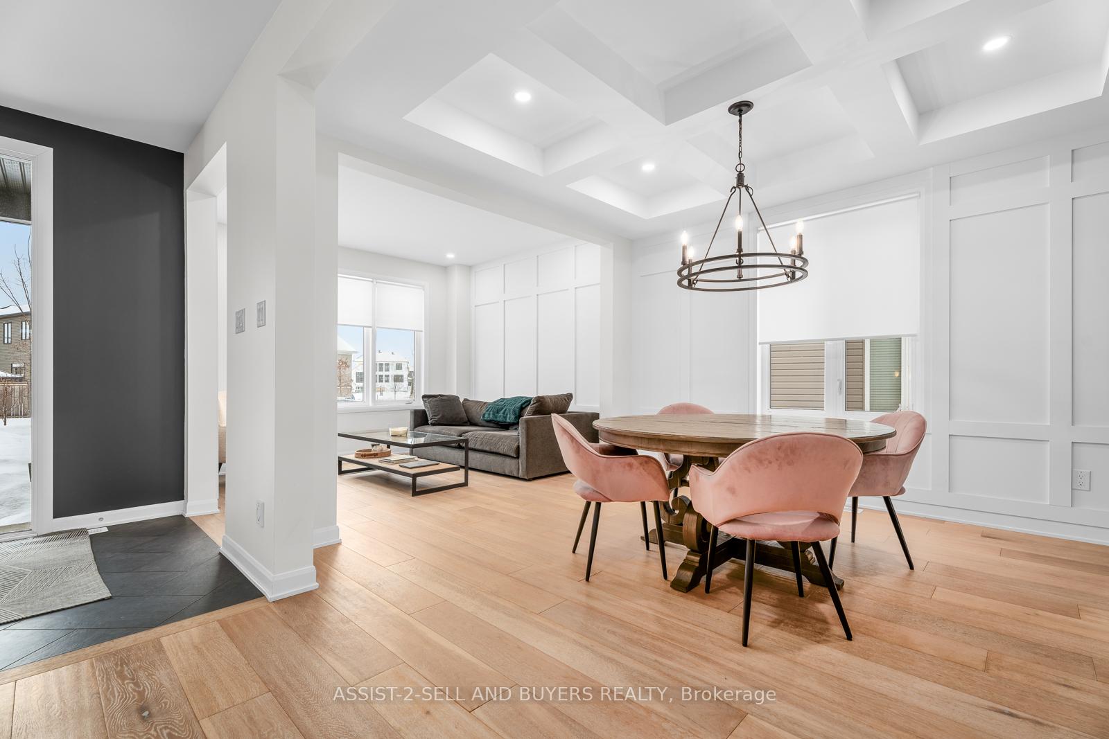 Photo 10 of 46 Conch Way, Ottawa, Mahogany Community — HOMEH