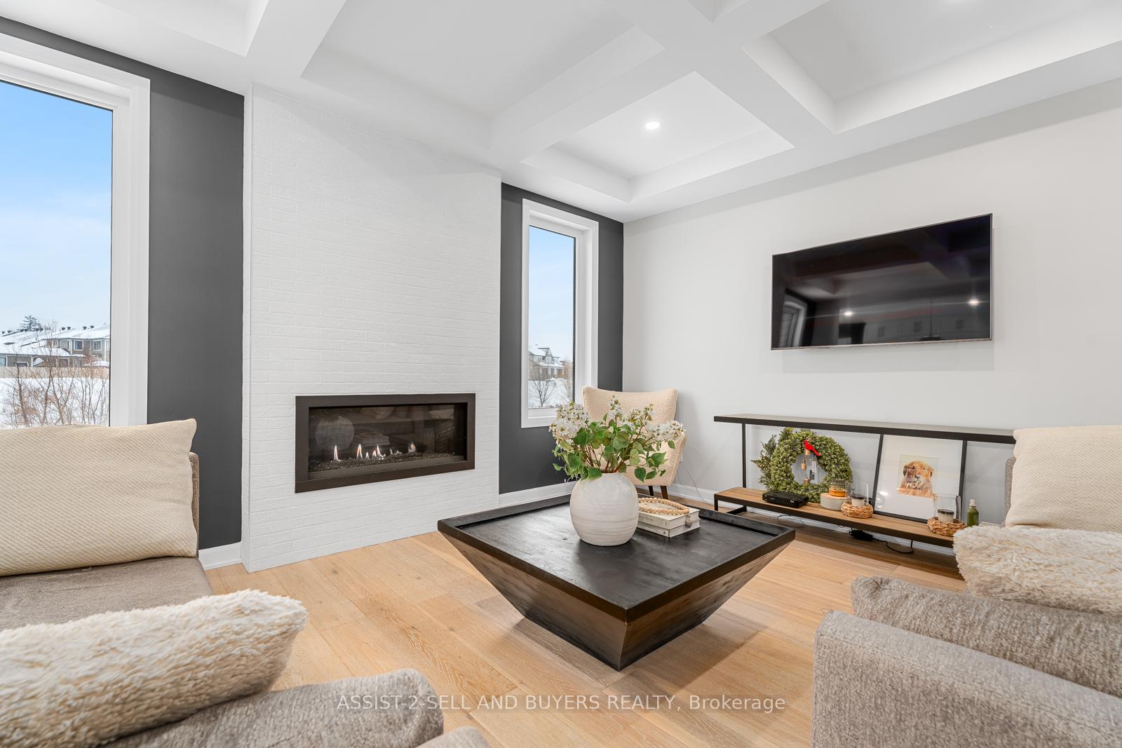 Photo 16 of 46 Conch Way, Ottawa, Mahogany Community — HOMEH