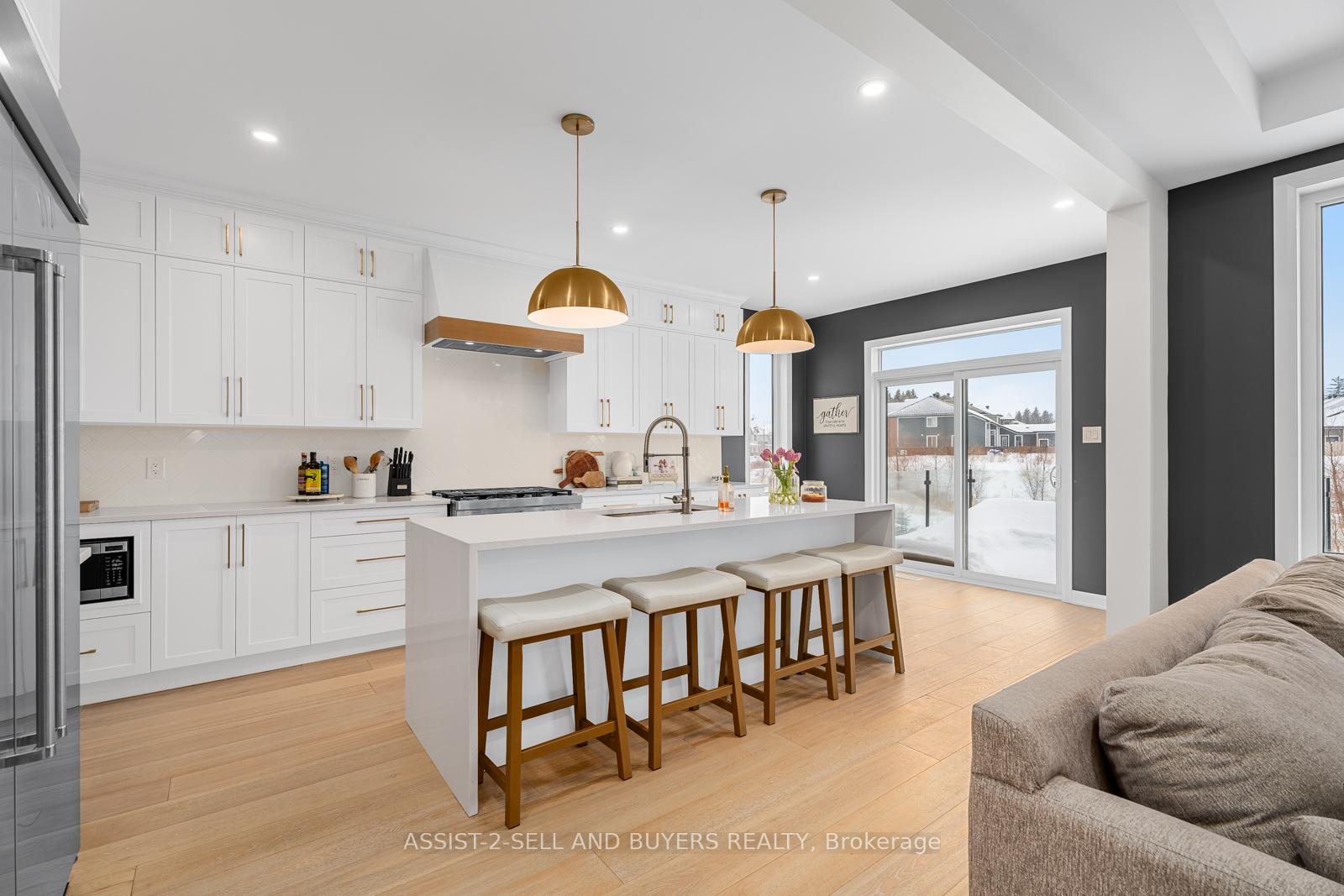Photo 17 of 46 Conch Way, Ottawa, Mahogany Community — HOMEH