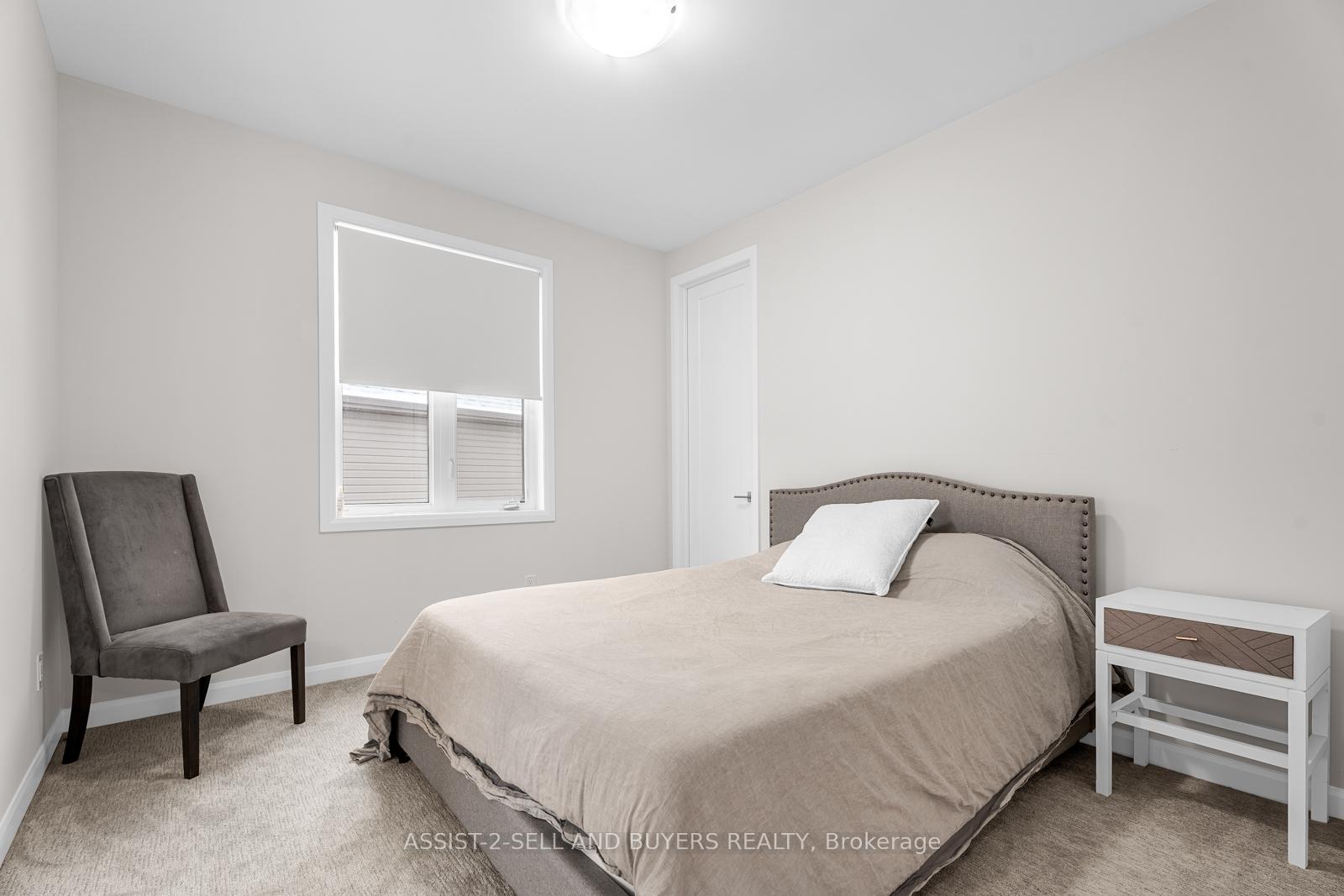 Photo 33 of 46 Conch Way, Ottawa, Mahogany Community — HOMEH