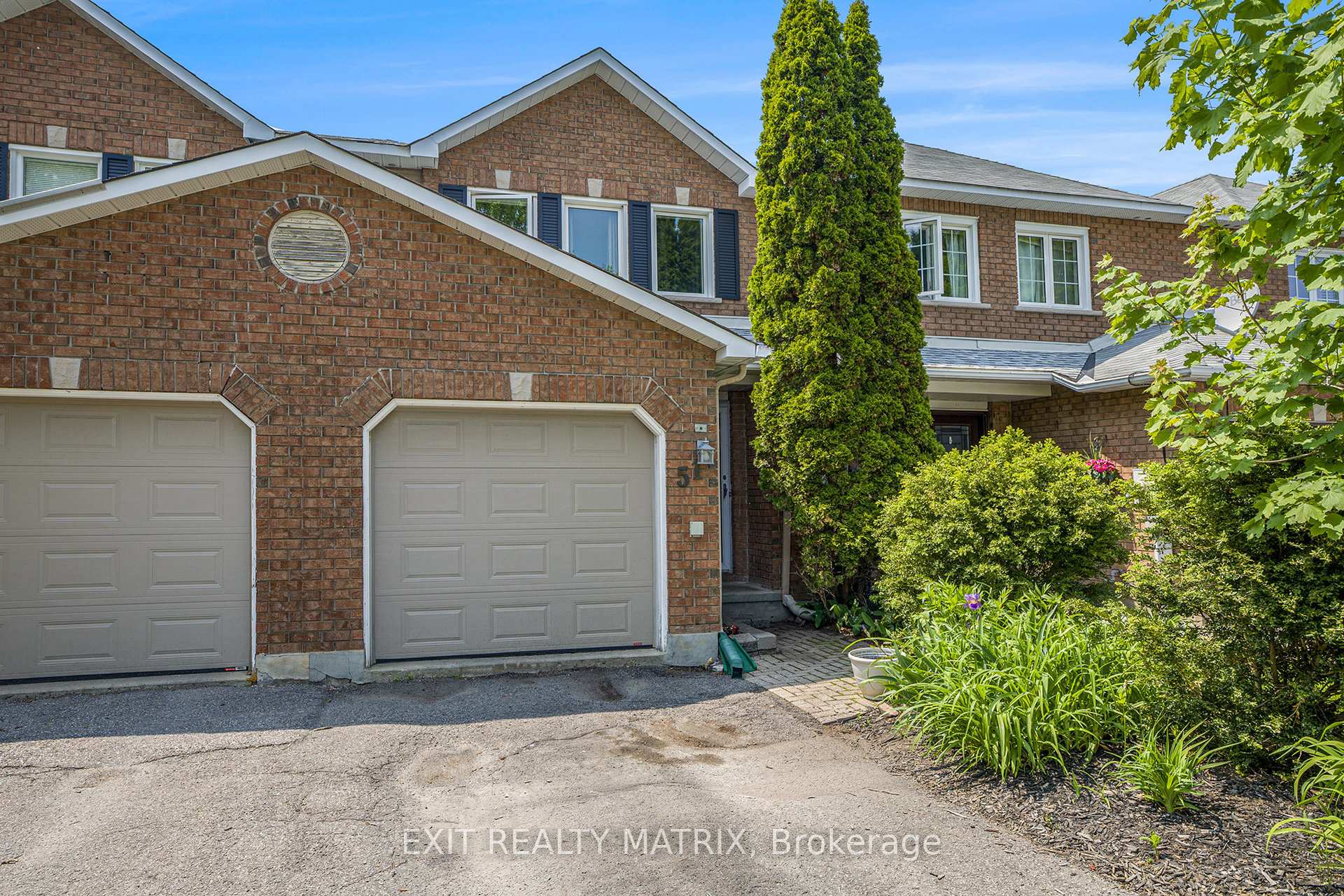 Photo 2 of 51 Peterson Place, Ottawa, Kanata - Katimavik — HOMEH