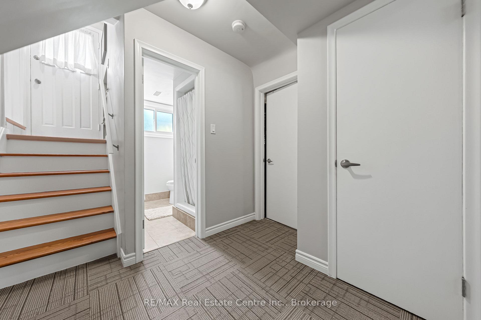 Photo 29 of 10 Inlet Avenue, Kitchener — HOMEH