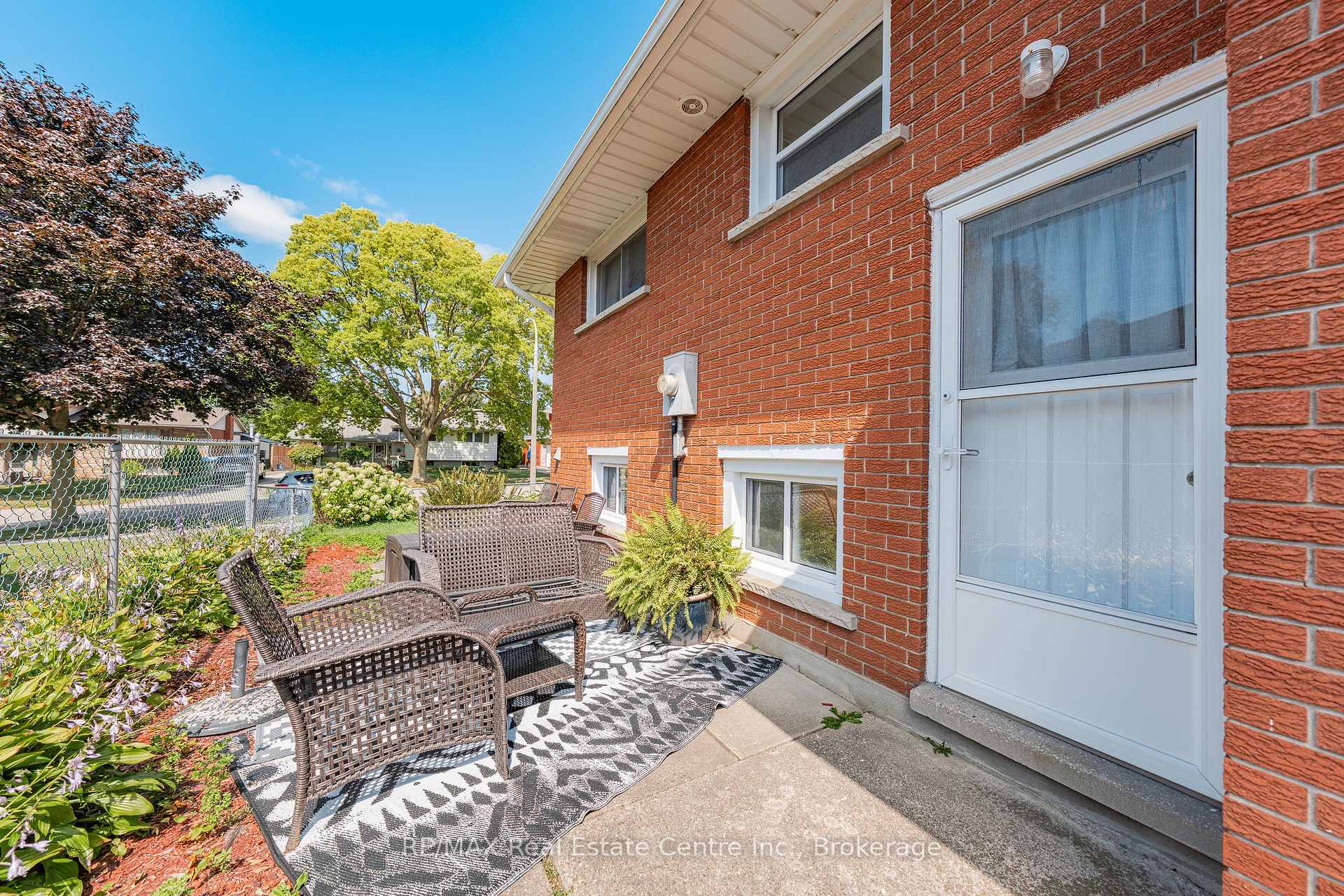 Photo 37 of 10 Inlet Avenue, Kitchener — HOMEH