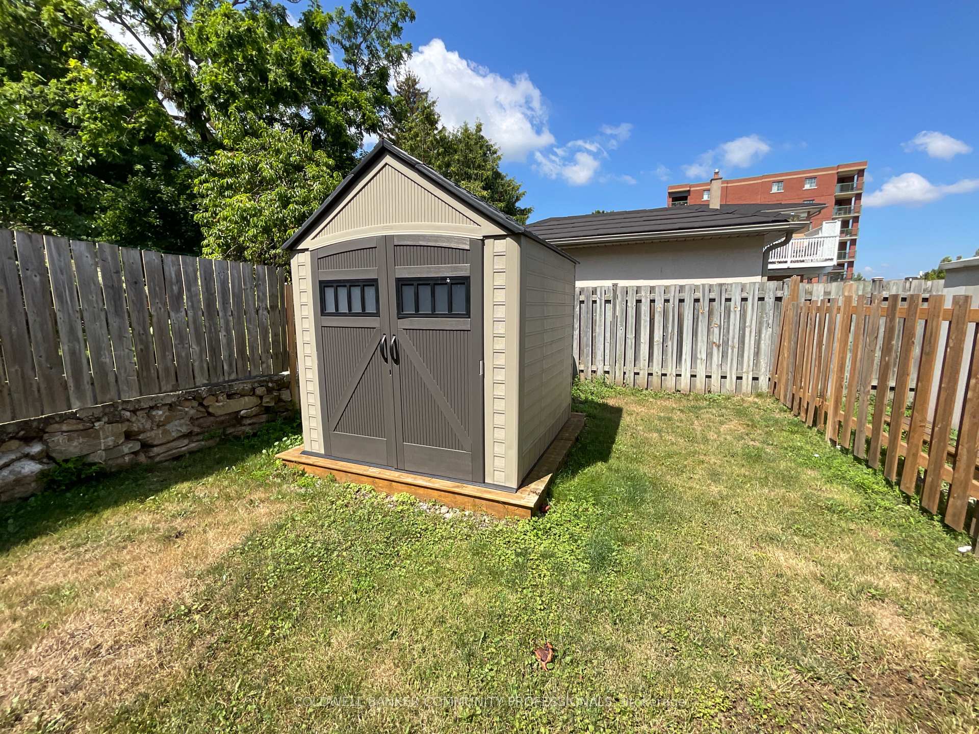 Photo 20 of 14 Elm Avenue, Hamilton, Stoney Creek — HOMEH