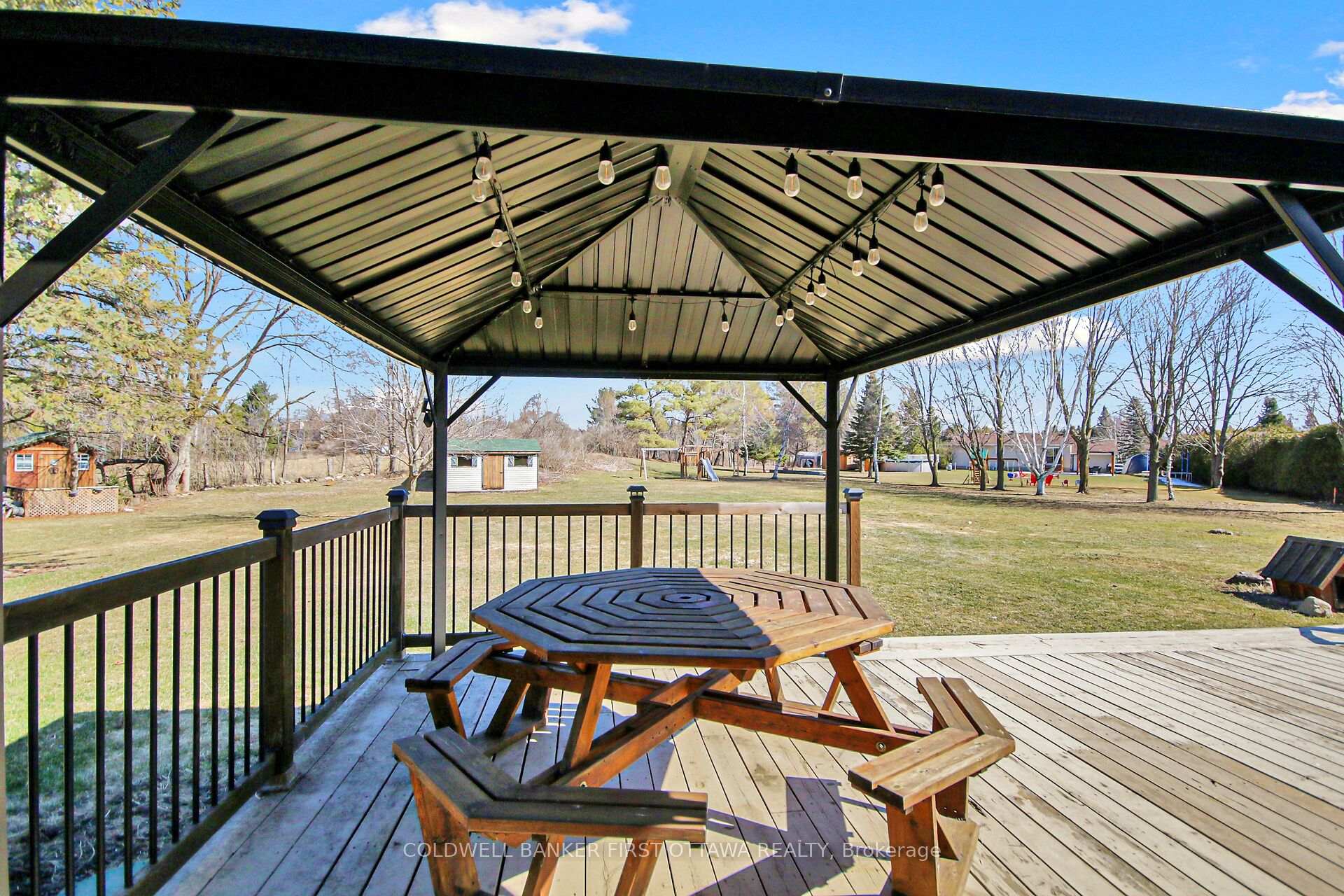 Photo 24 of 2313 Edward Kidd Crescent, Ottawa, North Gower — HOMEH