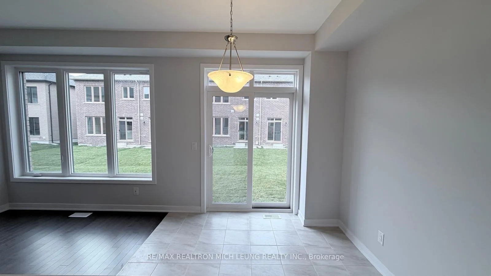 Photo 6 of 16 Harvey bunker Crescent, Markham, Angus Glen — HOMEH