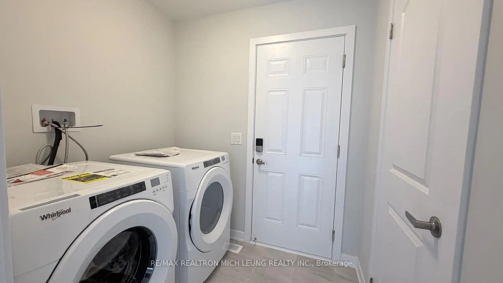 Photo 9 of 16 Harvey bunker Crescent, Markham, Angus Glen — HOMEH