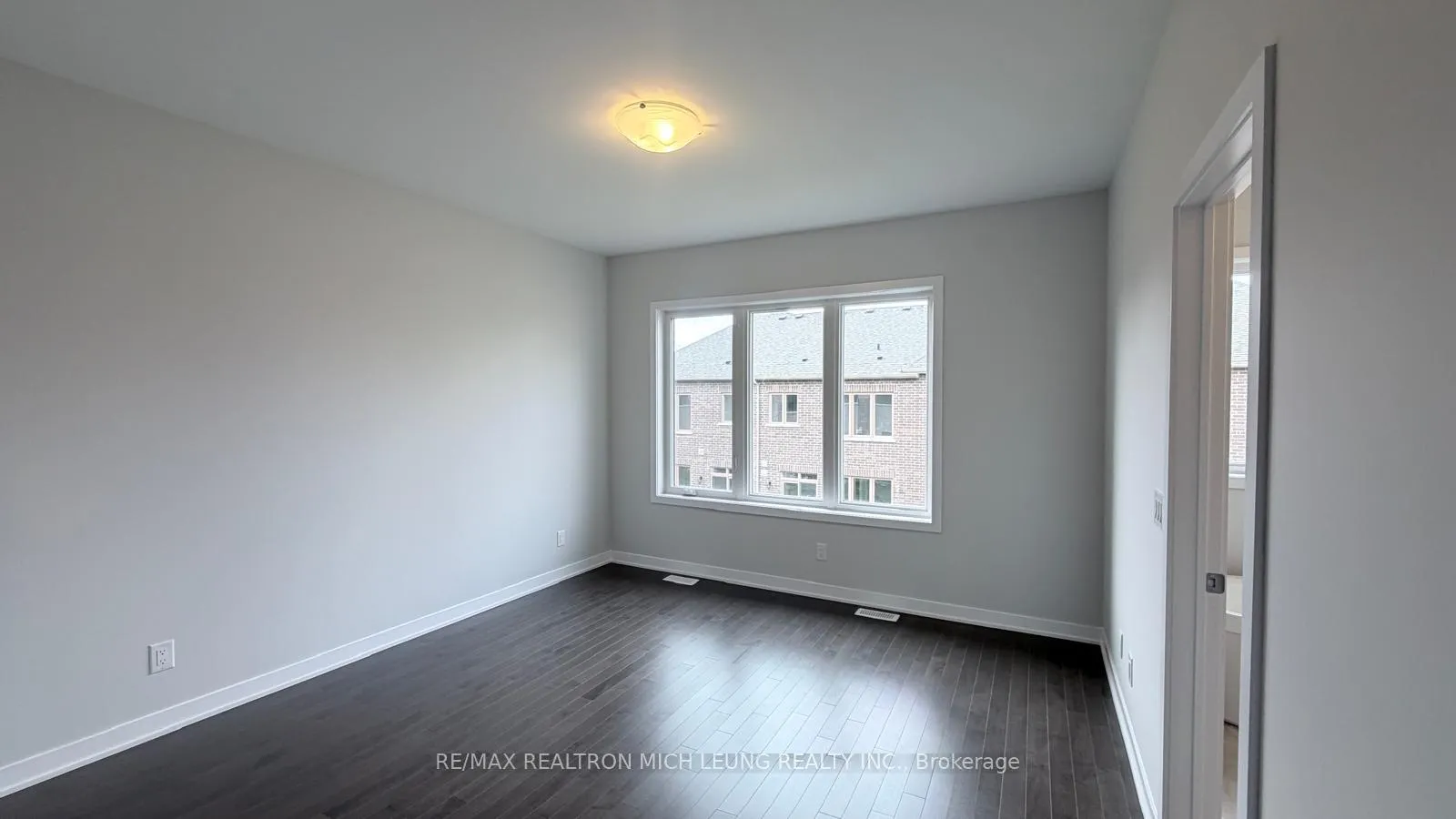 Photo 10 of 16 Harvey bunker Crescent, Markham, Angus Glen — HOMEH