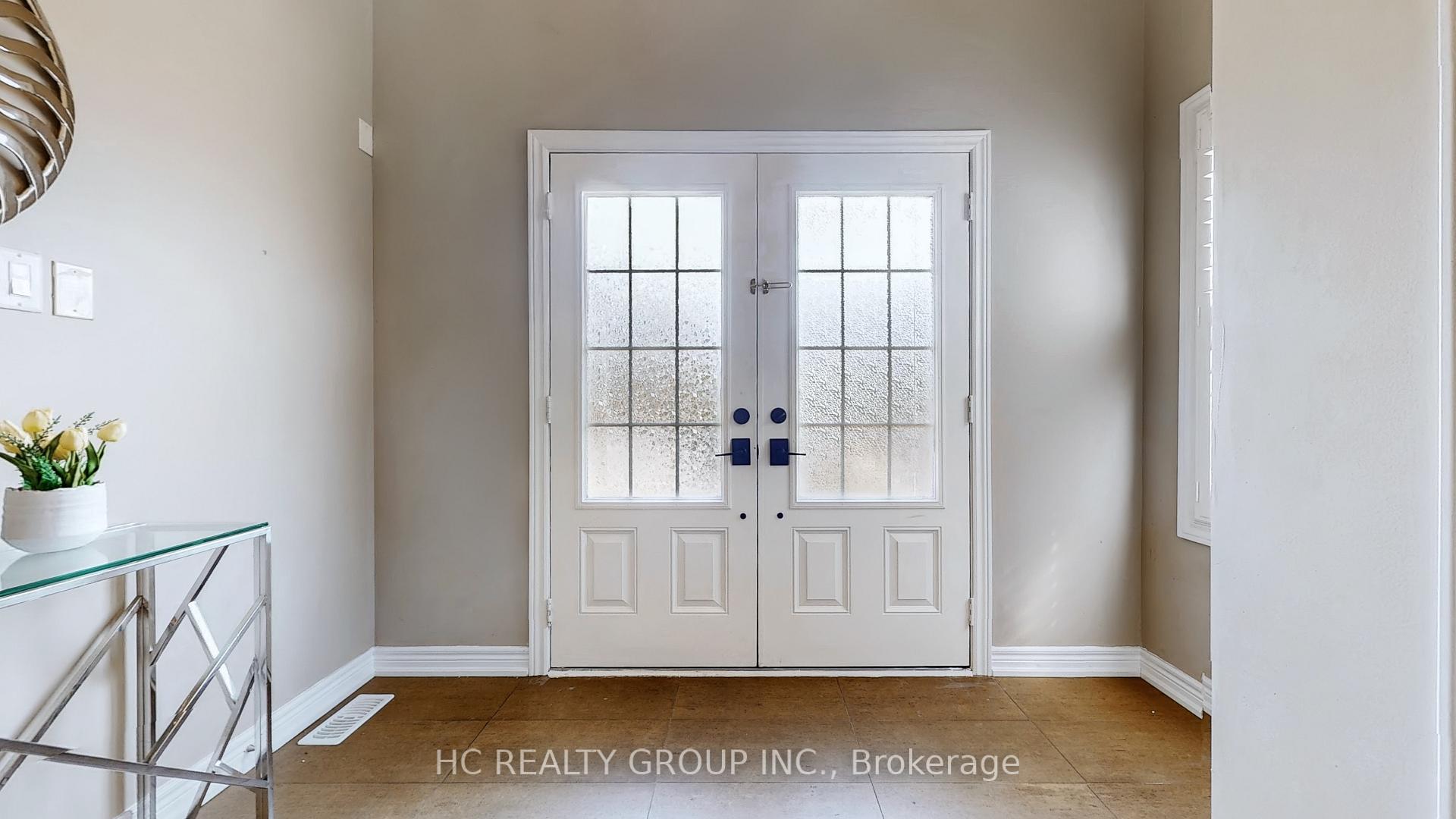 Photo 4 of 106 coopershawk Street, Kitchener — HOMEH