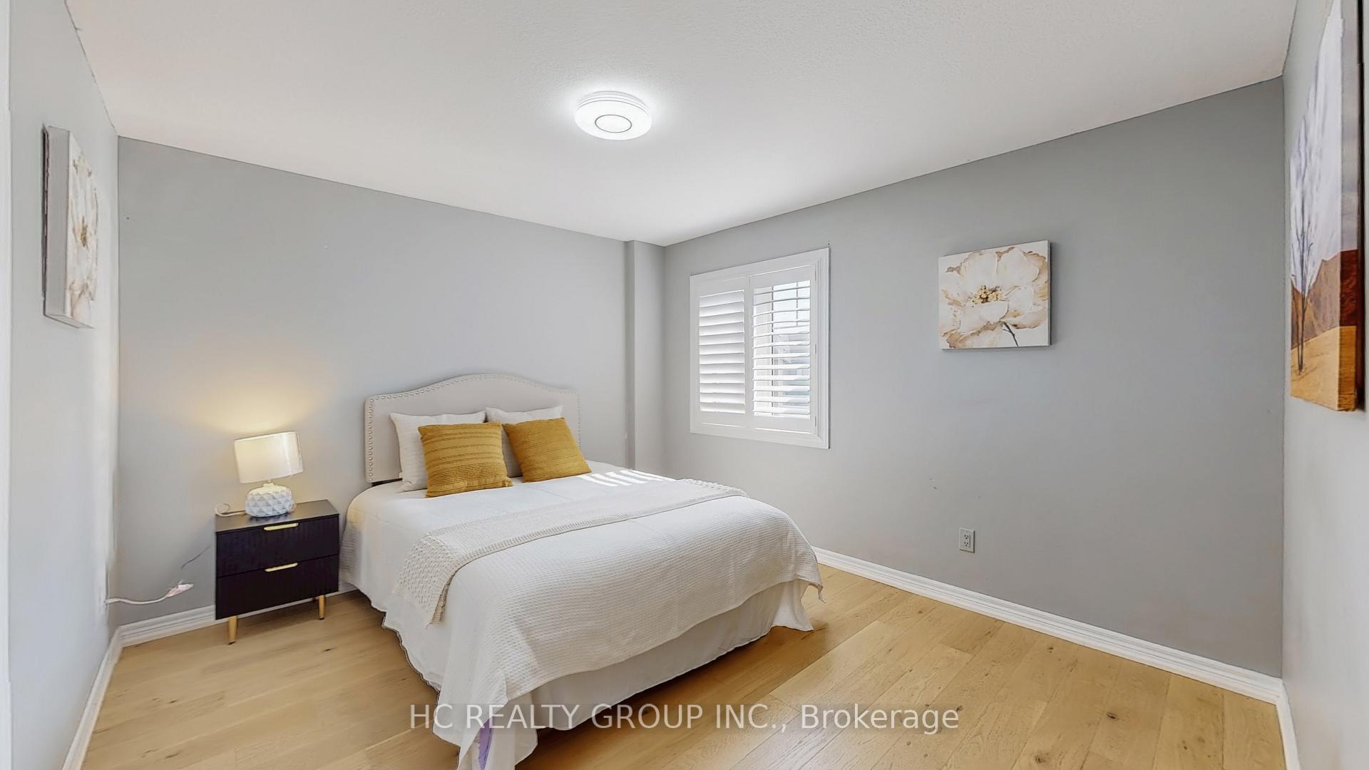 Photo 23 of 106 coopershawk Street, Kitchener — HOMEH