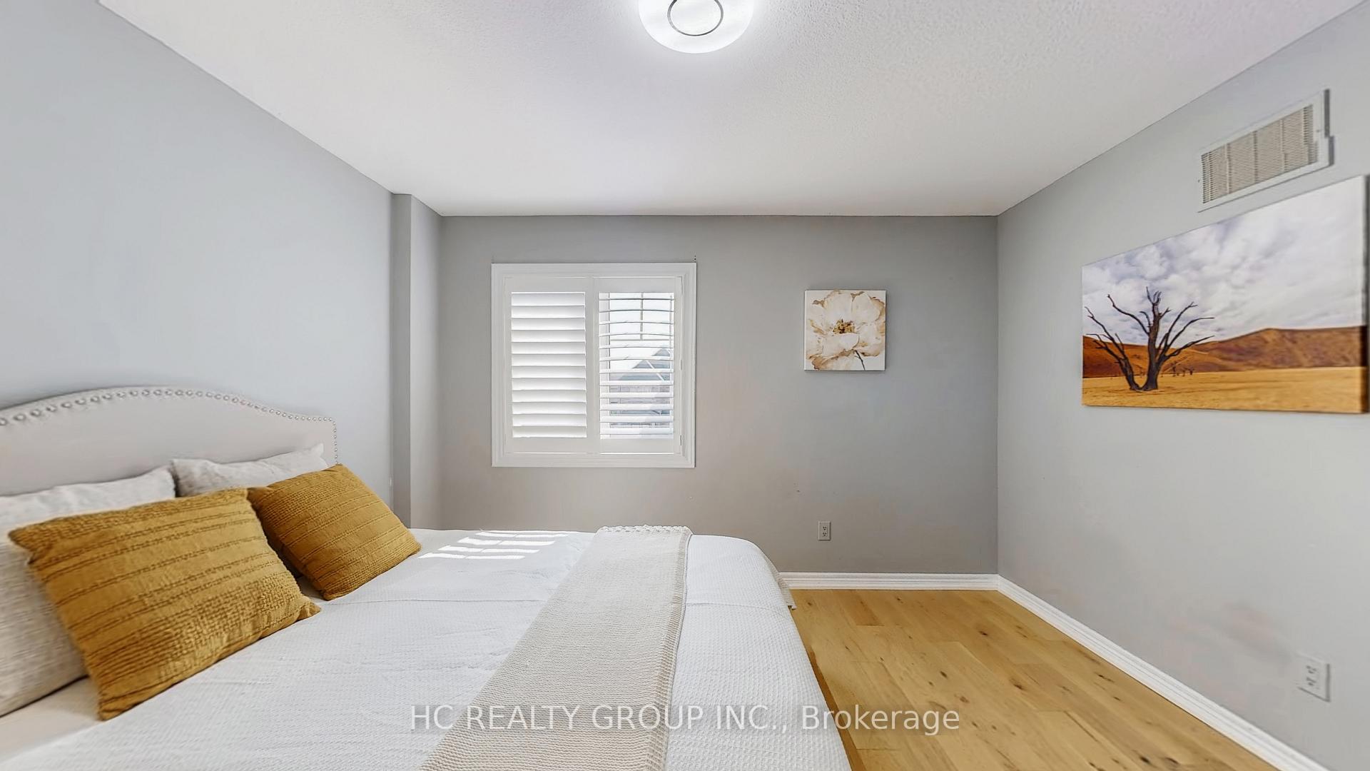 Photo 24 of 106 coopershawk Street, Kitchener — HOMEH