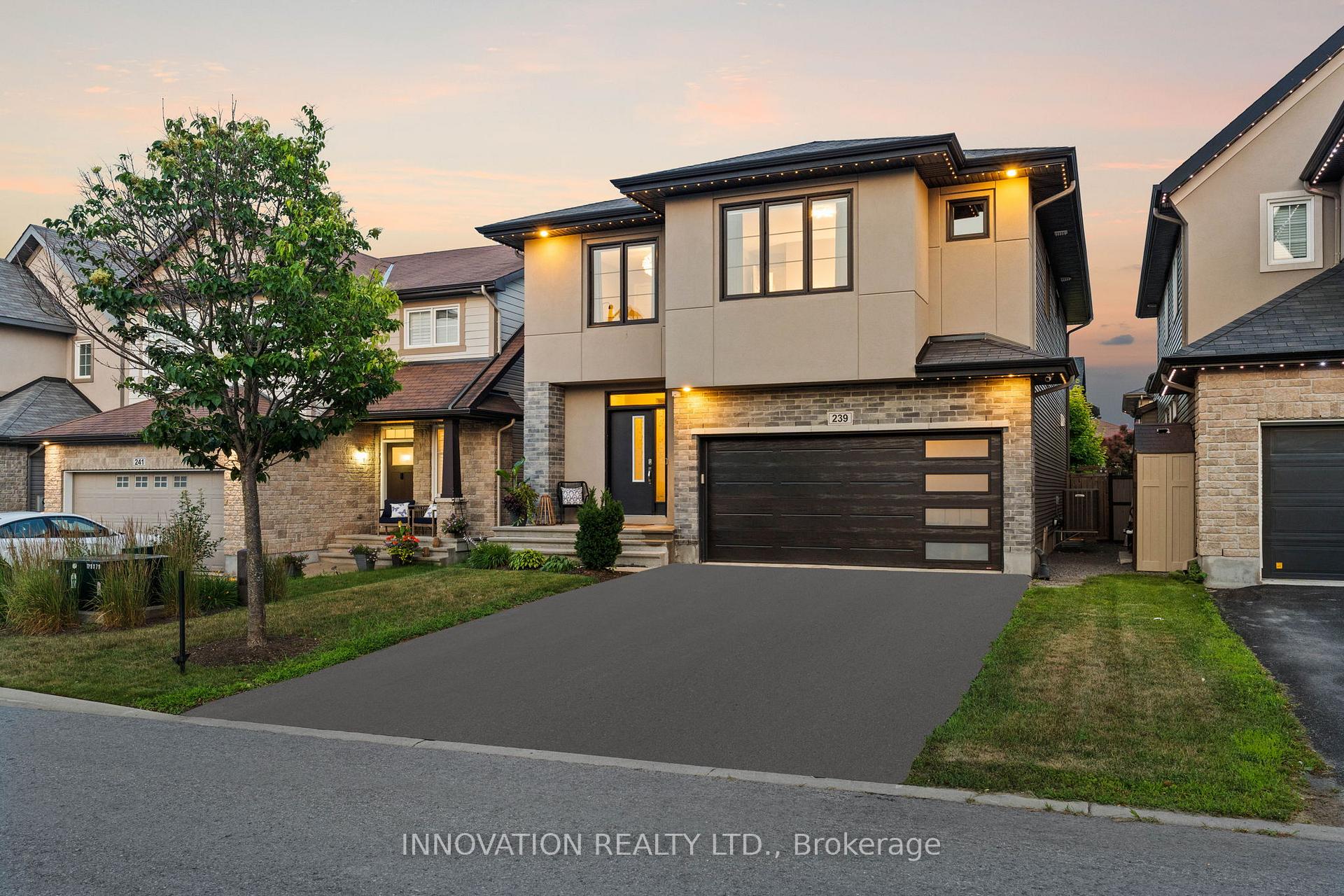 Photo 3 of 239 Balikun Heights, Ottawa, Kanata - Emerald Meadows/Trailwest — HOMEH