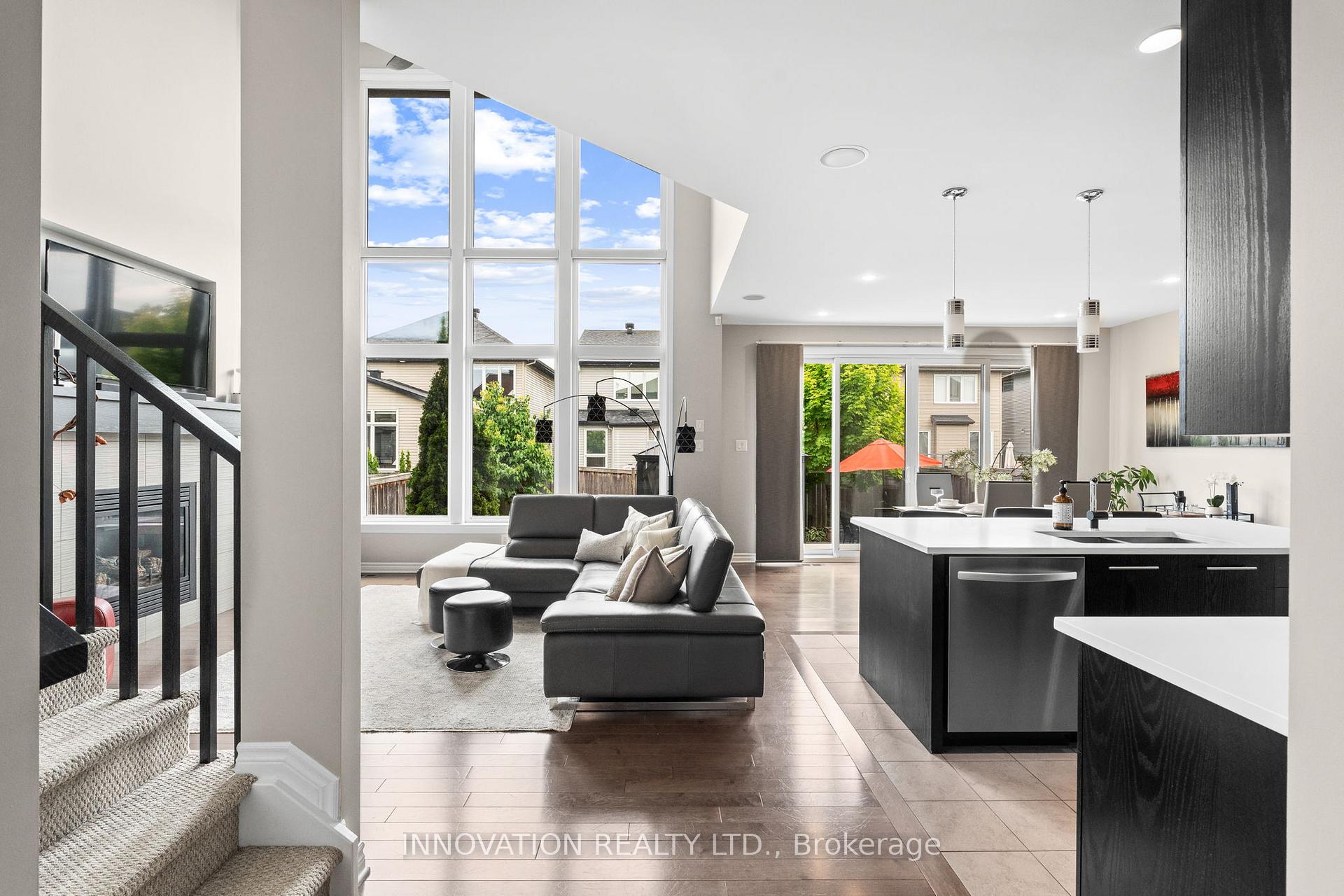 Photo 7 of 239 Balikun Heights, Ottawa, Kanata - Emerald Meadows/Trailwest — HOMEH