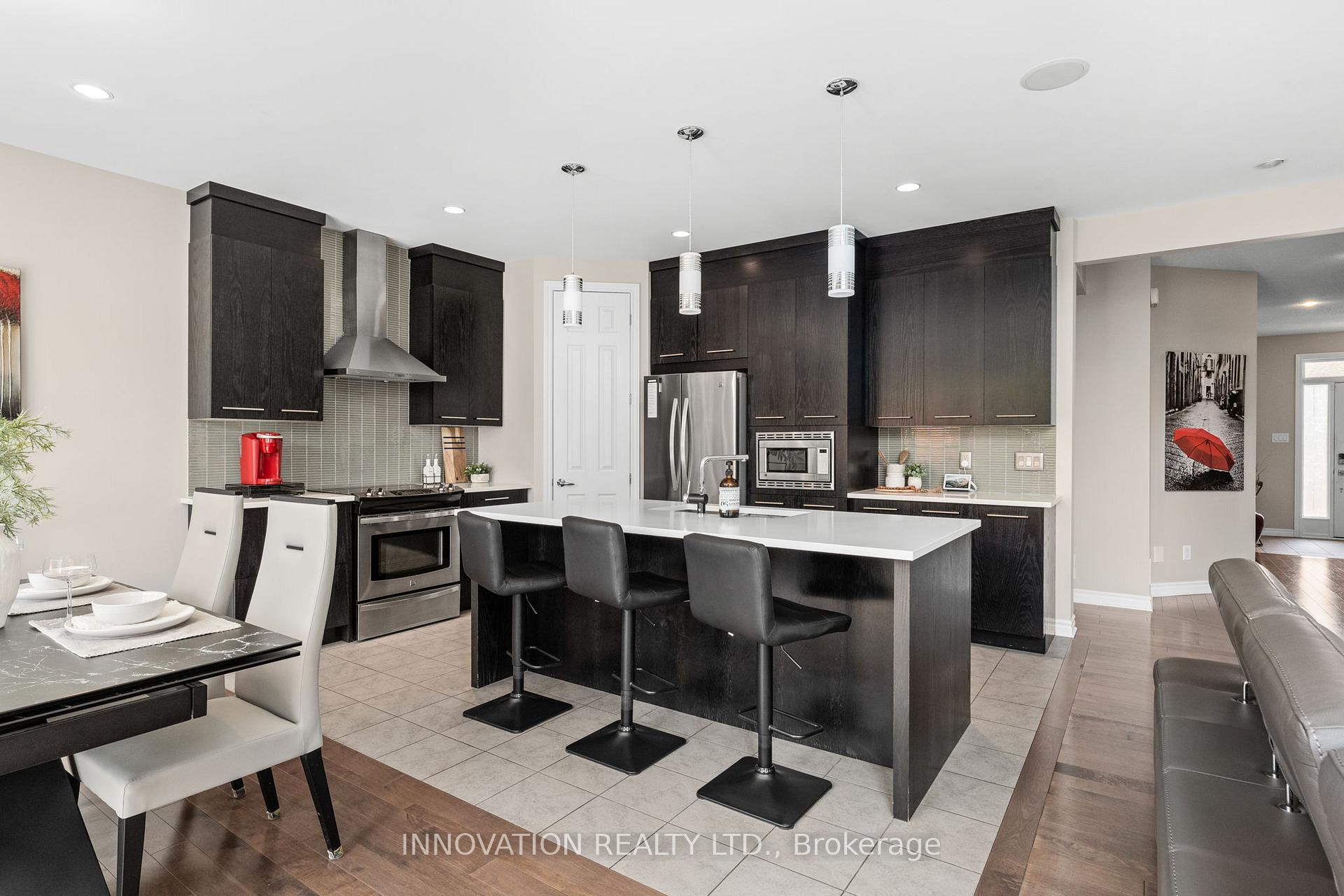 Photo 12 of 239 Balikun Heights, Ottawa, Kanata - Emerald Meadows/Trailwest — HOMEH