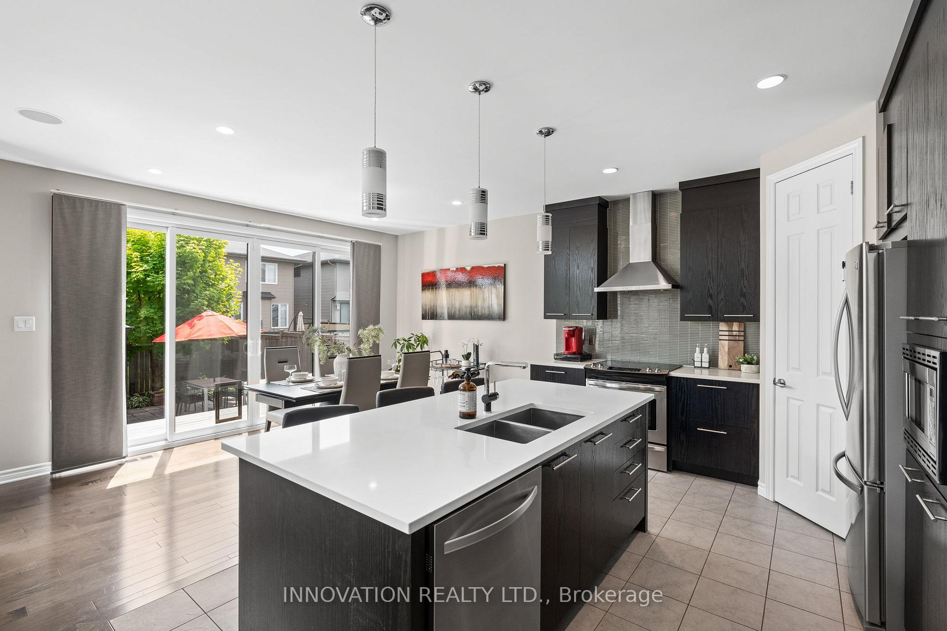 Photo 13 of 239 Balikun Heights, Ottawa, Kanata - Emerald Meadows/Trailwest — HOMEH