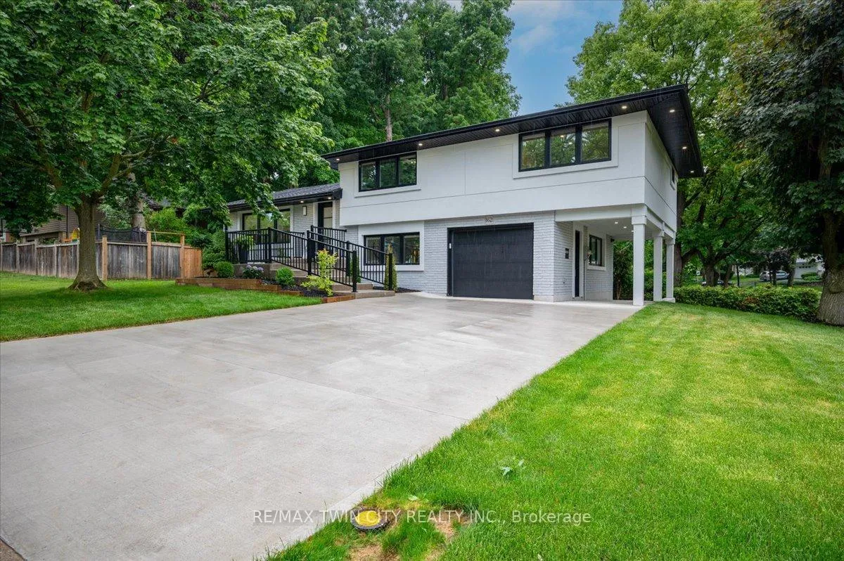 Front of 162 Greenbrook Drive