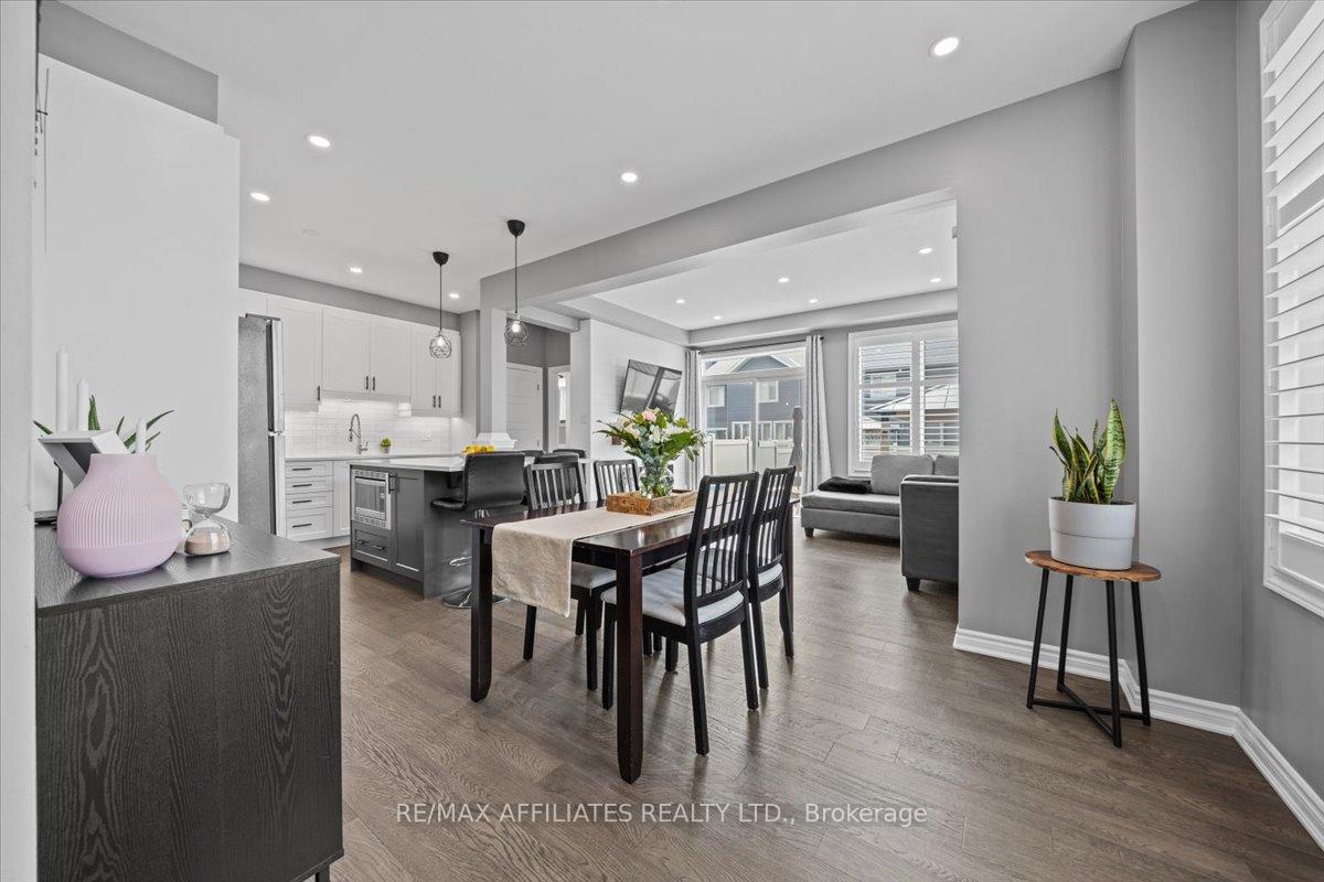 Photo 8 of 753 Brittanic Road, Ottawa, Kanata - Emerald Meadows/Trailwest — HOMEH
