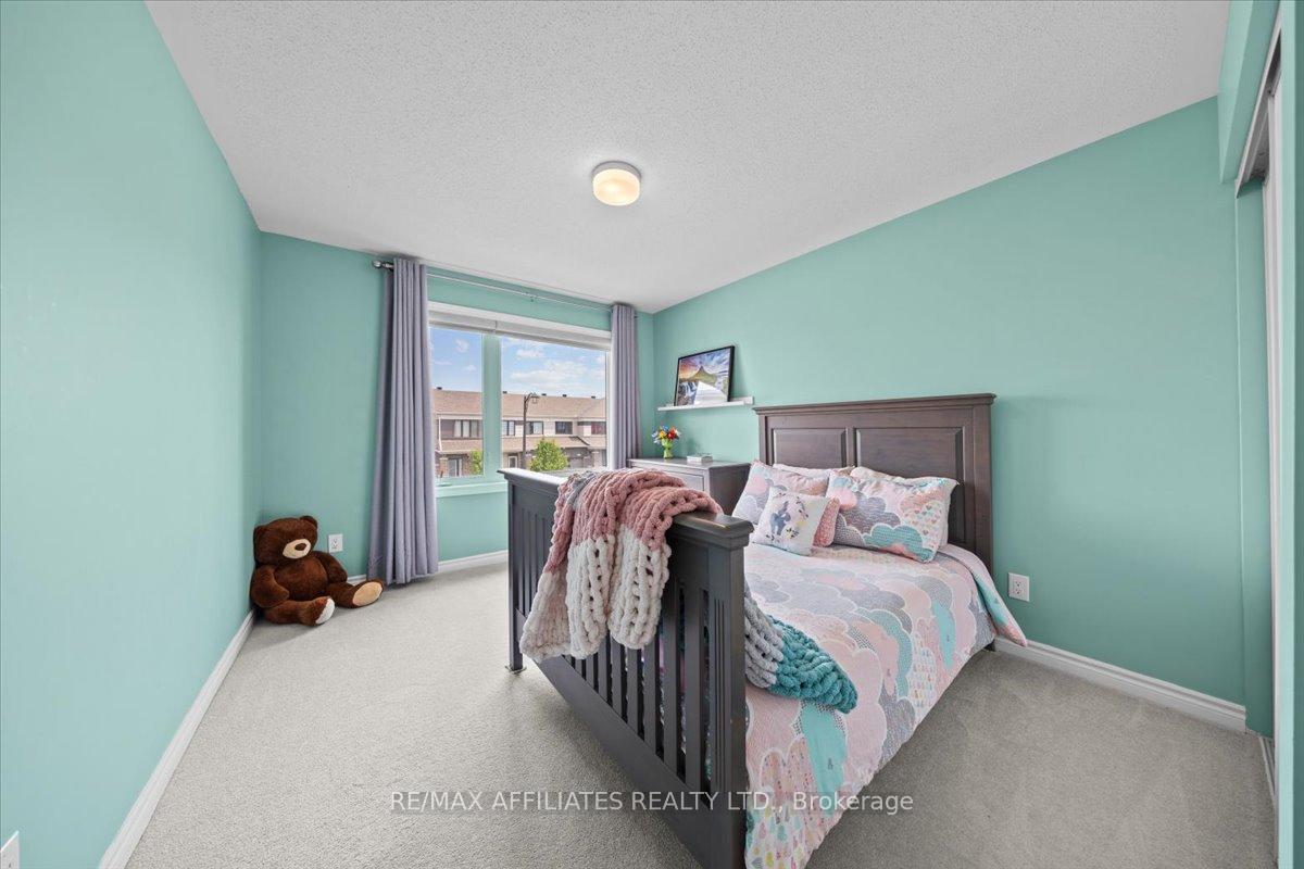 Photo 23 of 753 Brittanic Road, Ottawa, Kanata - Emerald Meadows/Trailwest — HOMEH