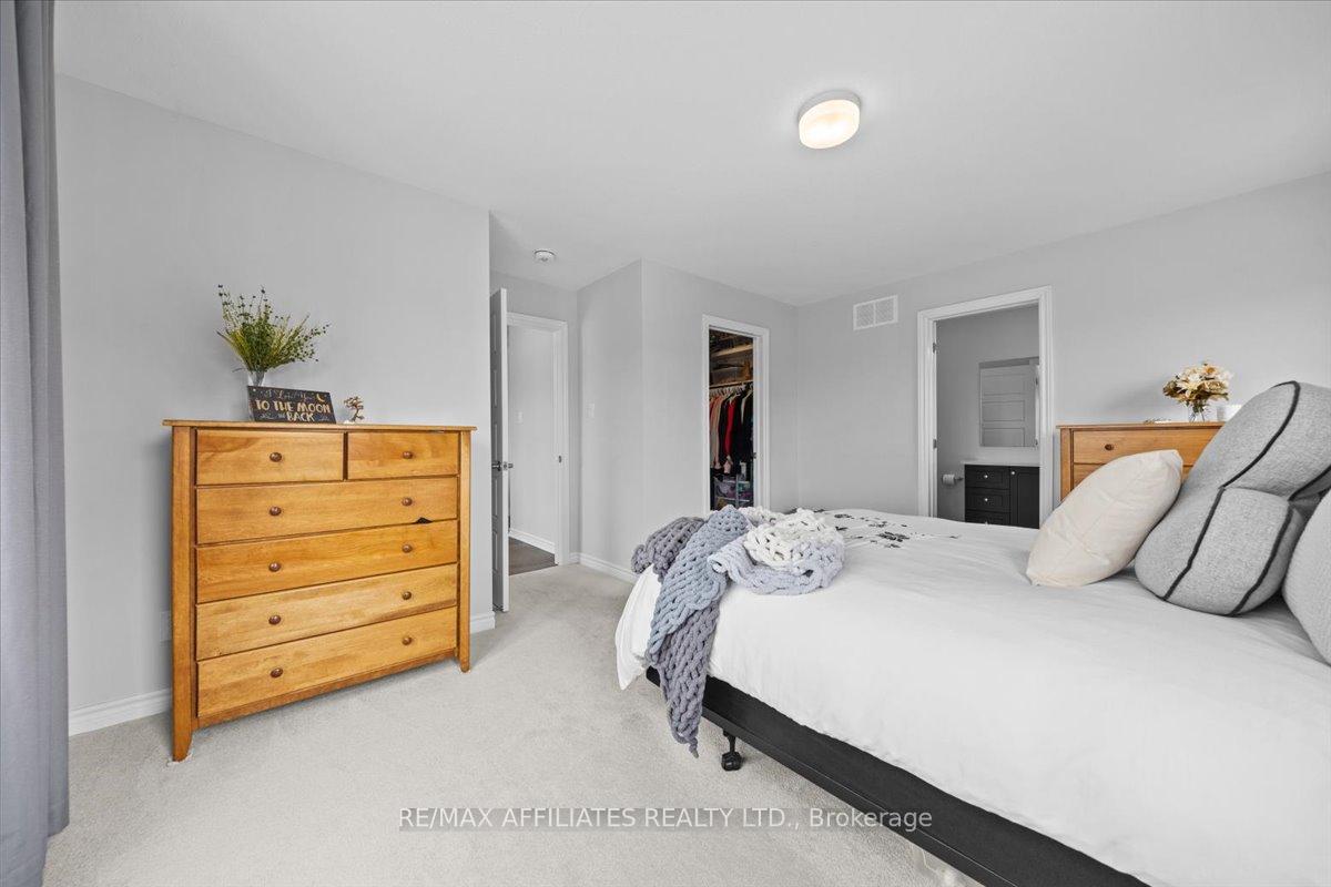 Photo 28 of 753 Brittanic Road, Ottawa, Kanata - Emerald Meadows/Trailwest — HOMEH