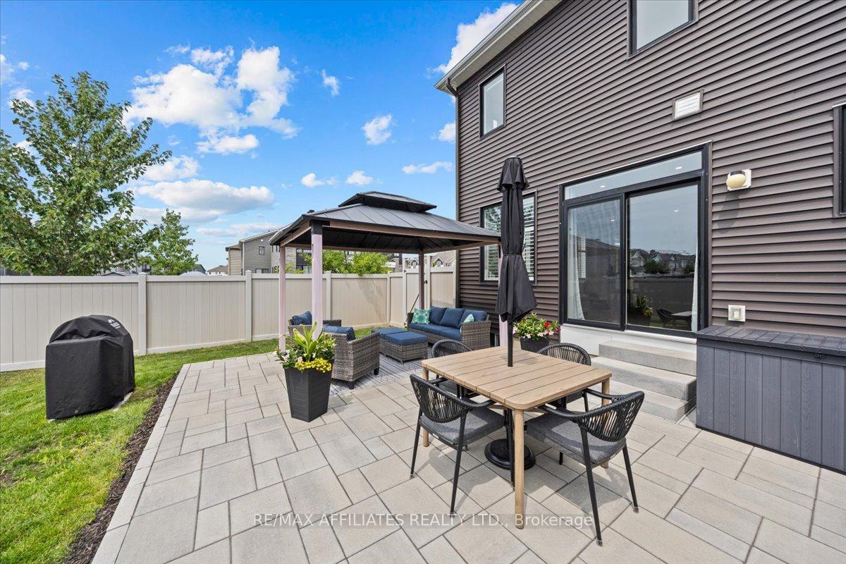 Photo 37 of 753 Brittanic Road, Ottawa, Kanata - Emerald Meadows/Trailwest — HOMEH