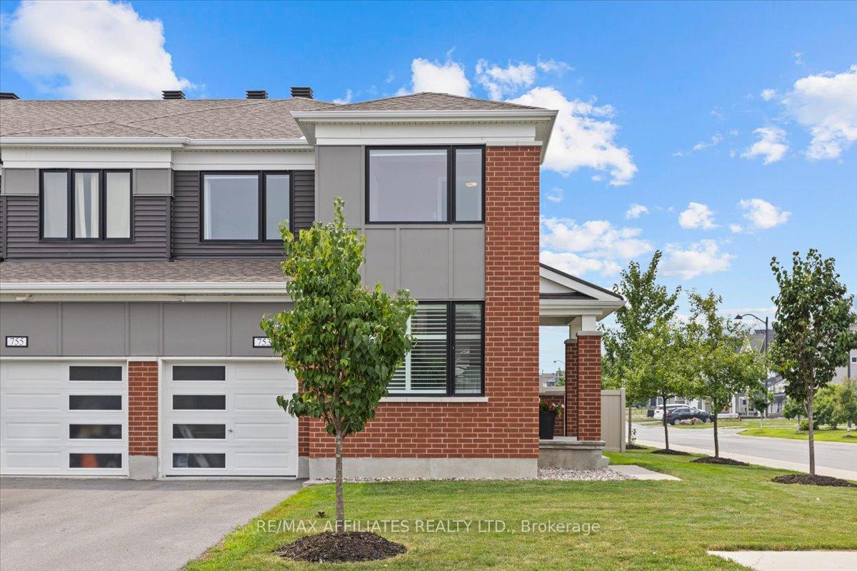 Photo 46 of 753 Brittanic Road, Ottawa, Kanata - Emerald Meadows/Trailwest — HOMEH