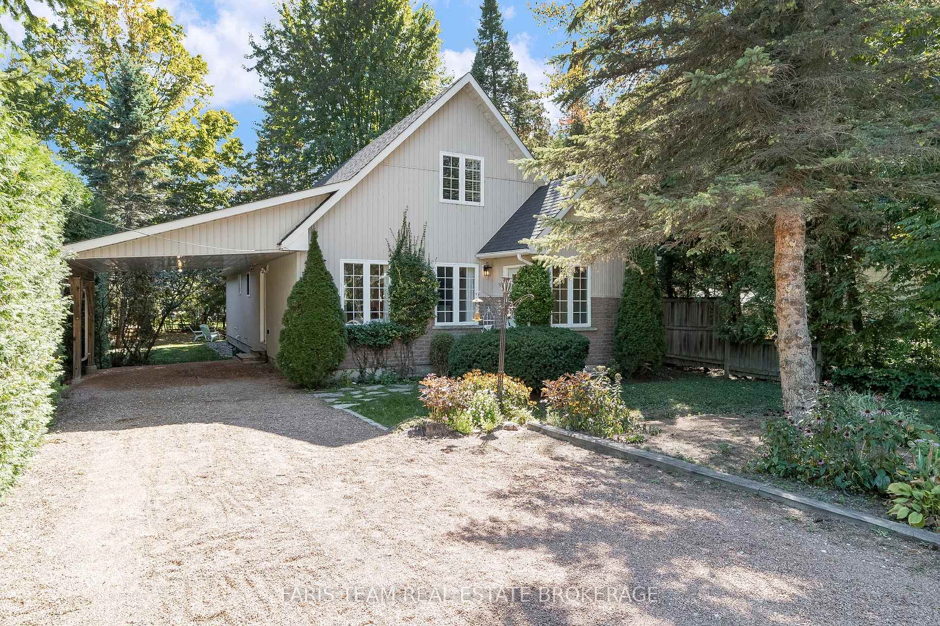 Photo 1 of 1089 Spruce Road, Innisfil, Rural Innisfil — HOMEH