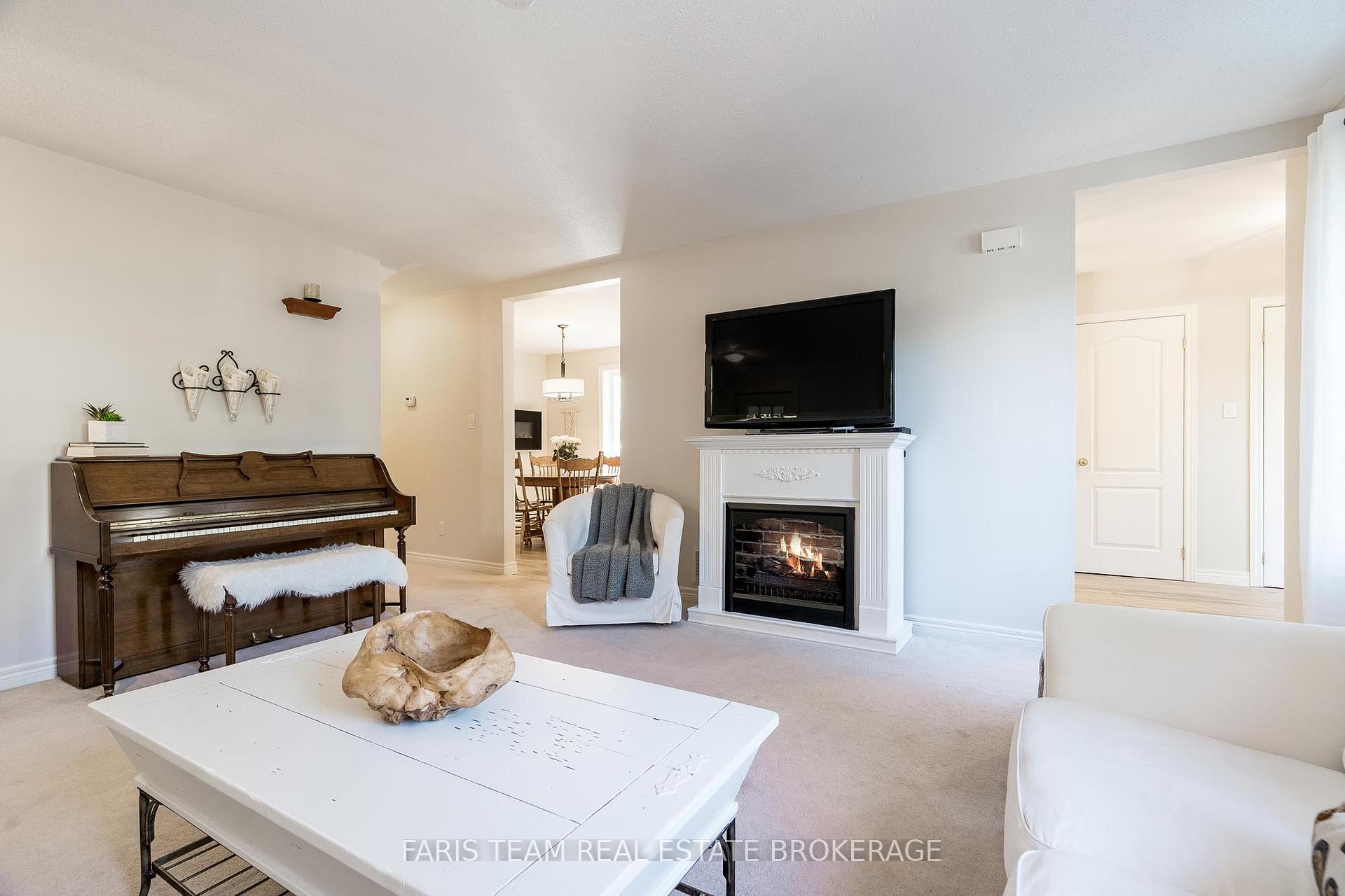 Photo 18 of 1089 Spruce Road, Innisfil, Rural Innisfil — HOMEH