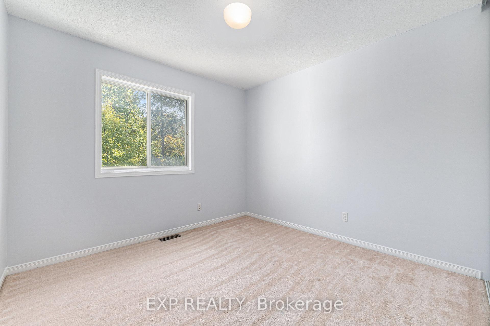 Photo 9 of 103 Banchory Crescent, Ottawa, Kanata - Morgan's Grant/South March — HOMEH