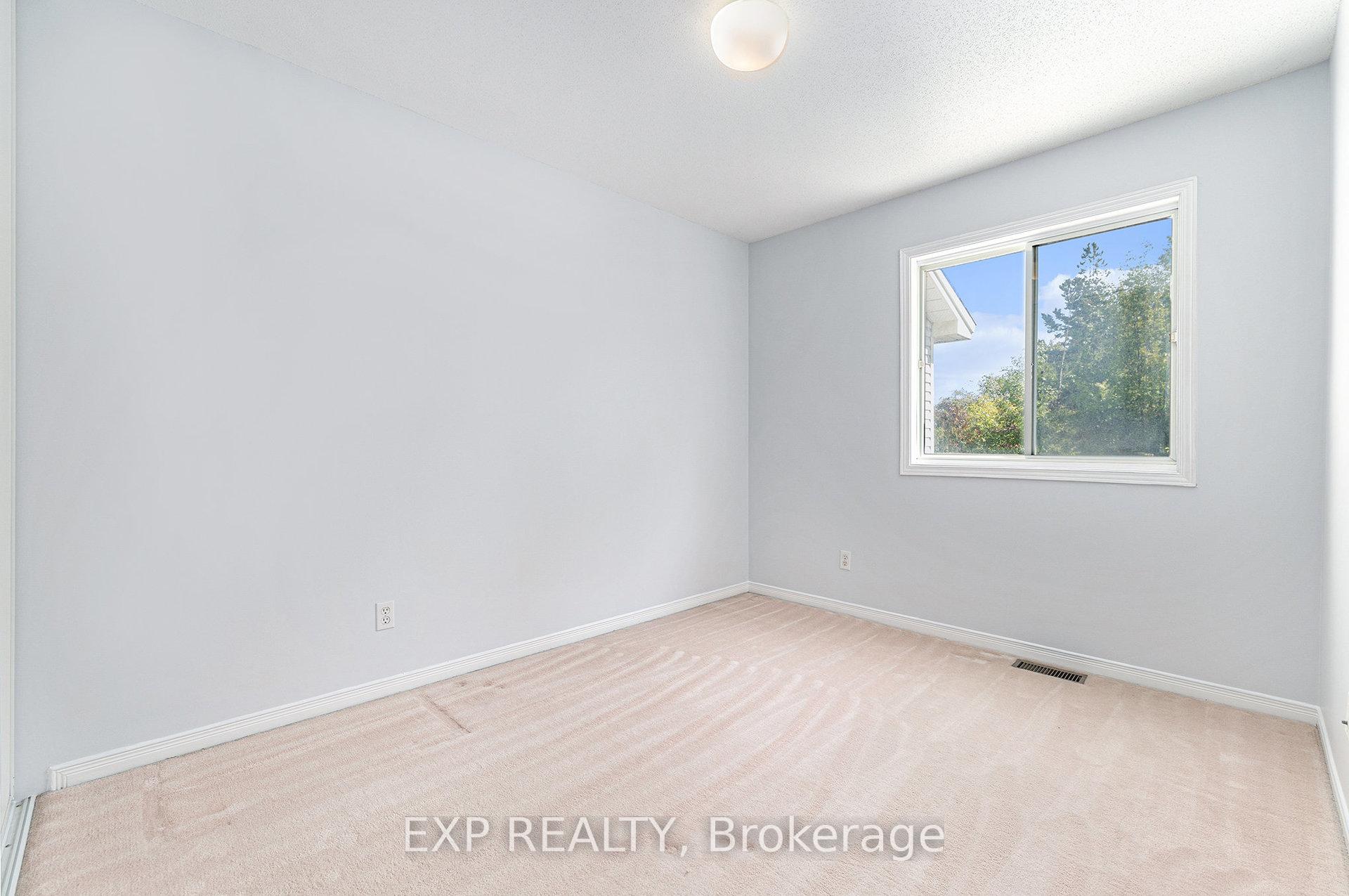 Photo 10 of 103 Banchory Crescent, Ottawa, Kanata - Morgan's Grant/South March — HOMEH