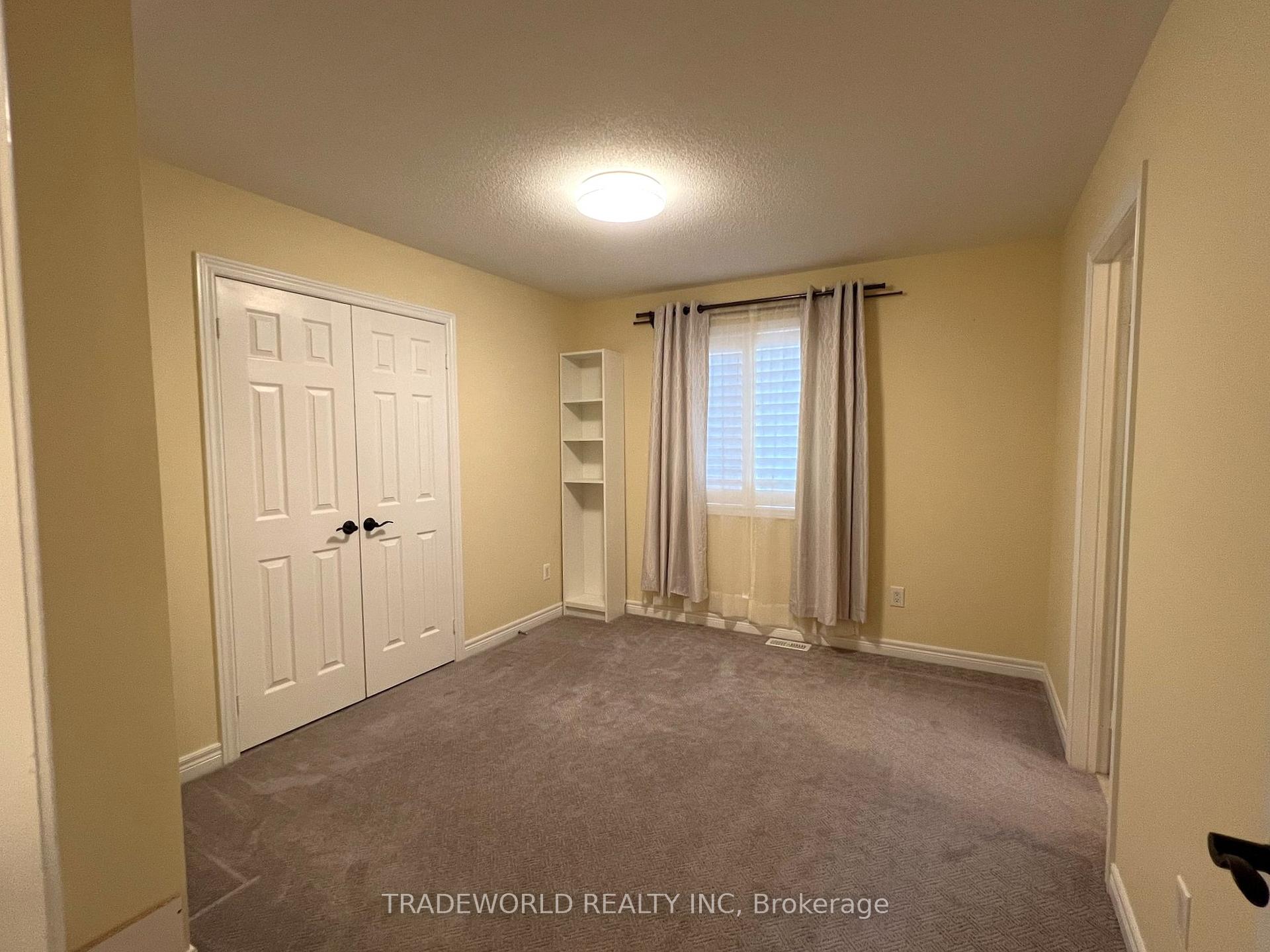 Photo 12 of 73 Glengordon Crescent, Markham, Devil's Elbow — HOMEH