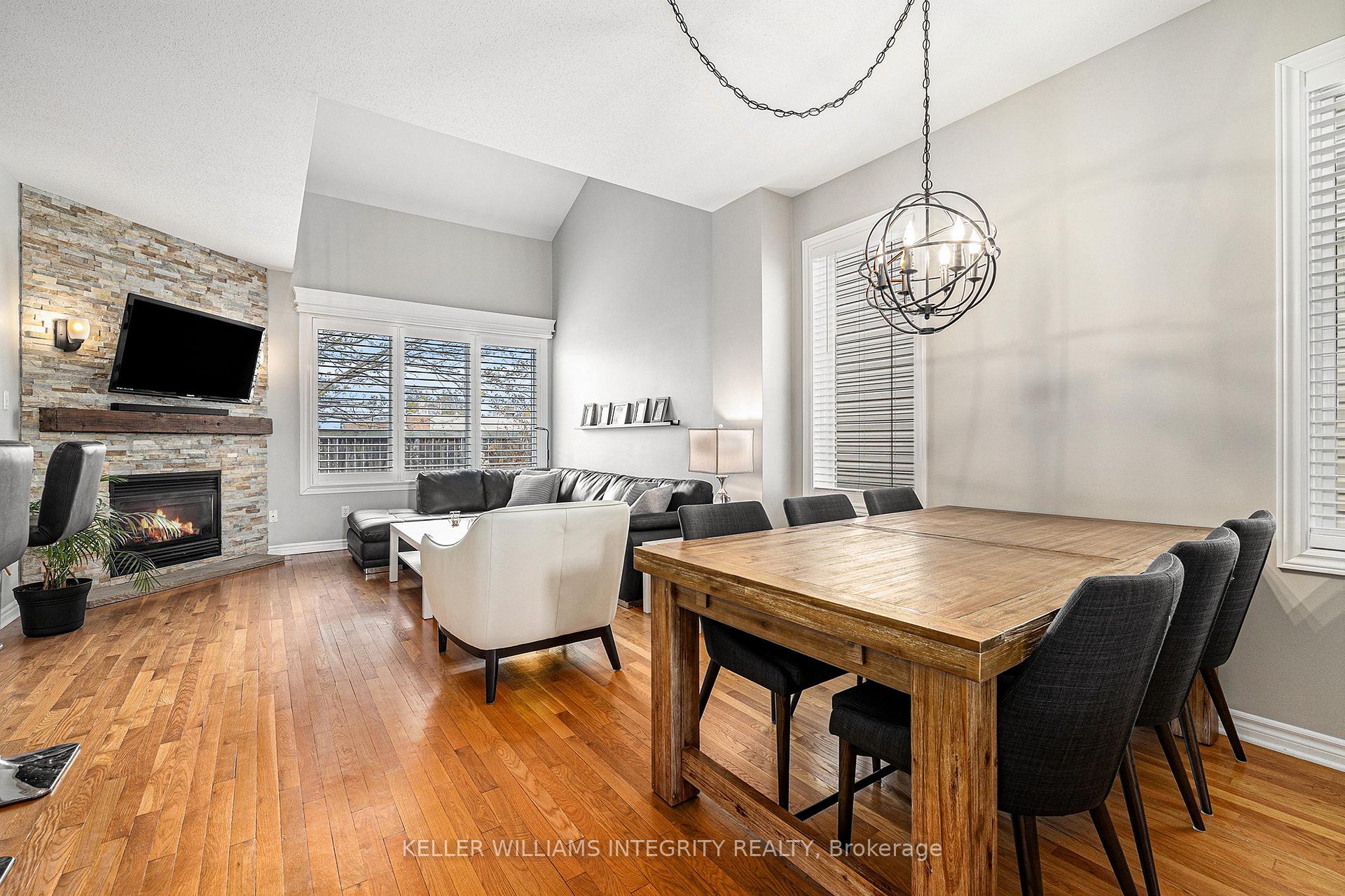 Photo 7 of 57 Village Walk Private, Ottawa, Manotick Village & Manotick Estates — HOMEH