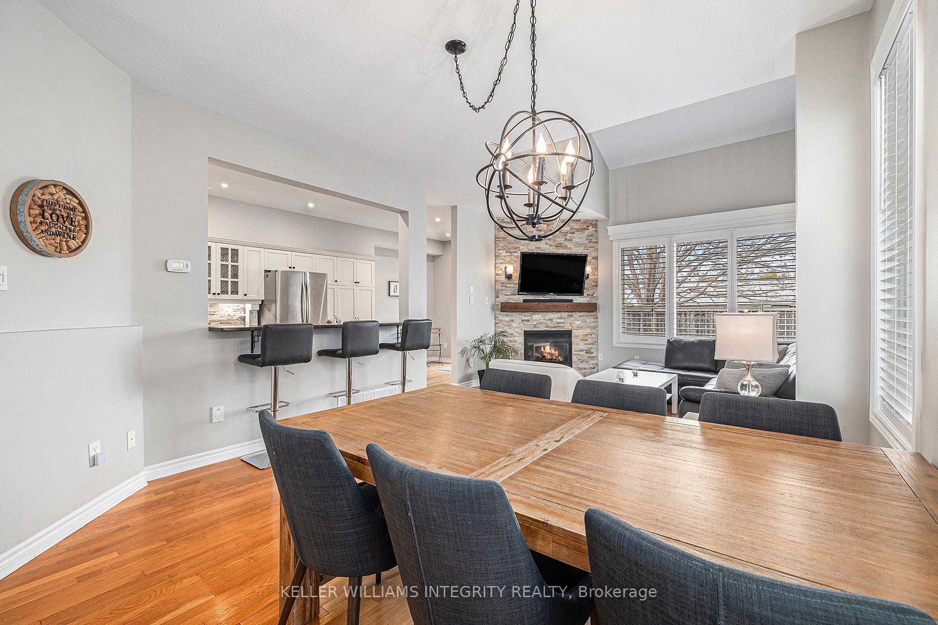 Photo 8 of 57 Village Walk Private, Ottawa, Manotick Village & Manotick Estates — HOMEH
