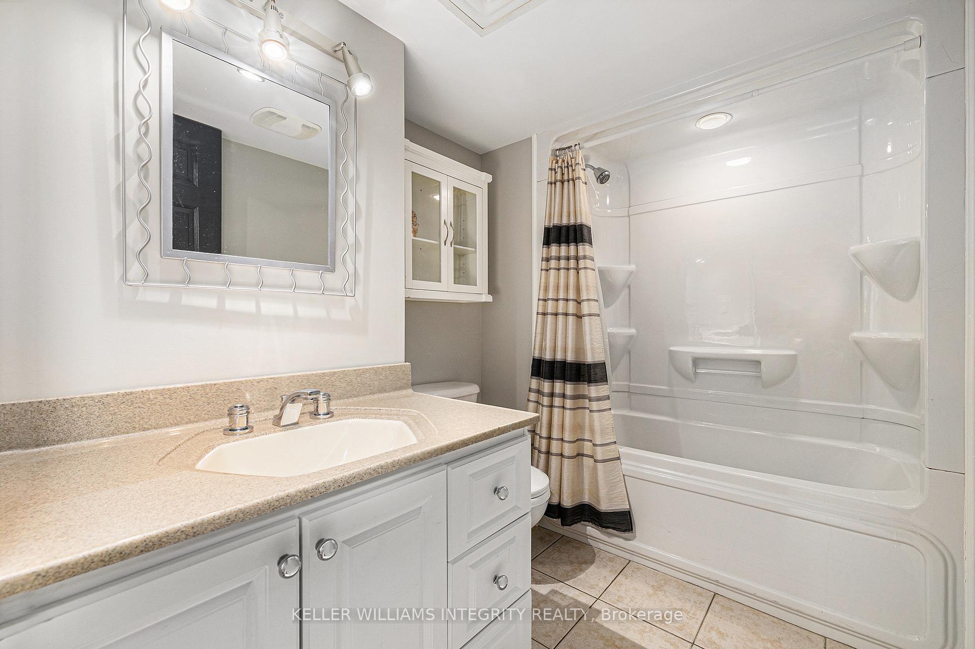 Photo 30 of 57 Village Walk Private, Ottawa, Manotick Village & Manotick Estates — HOMEH