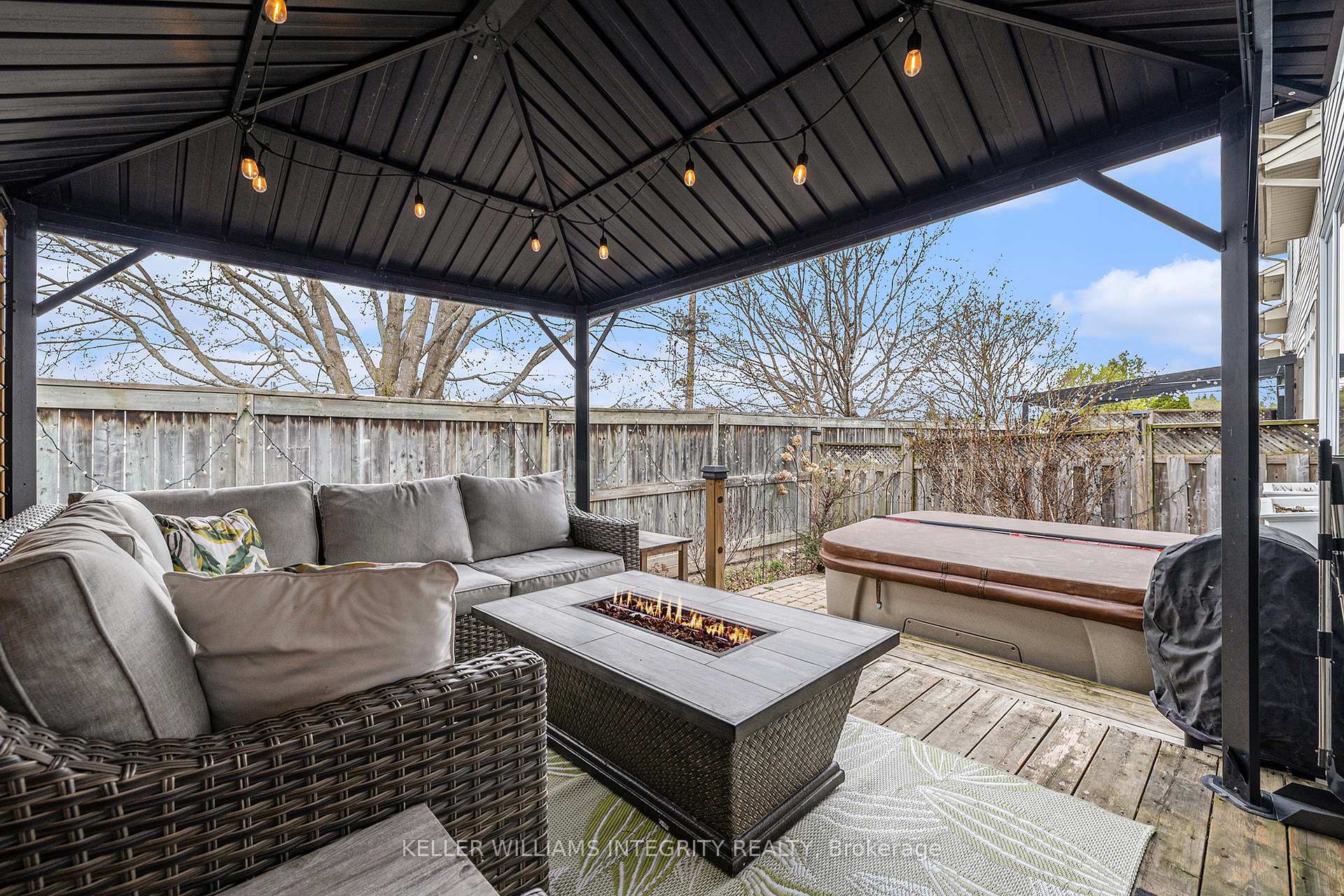 Photo 31 of 57 Village Walk Private, Ottawa, Manotick Village & Manotick Estates — HOMEH