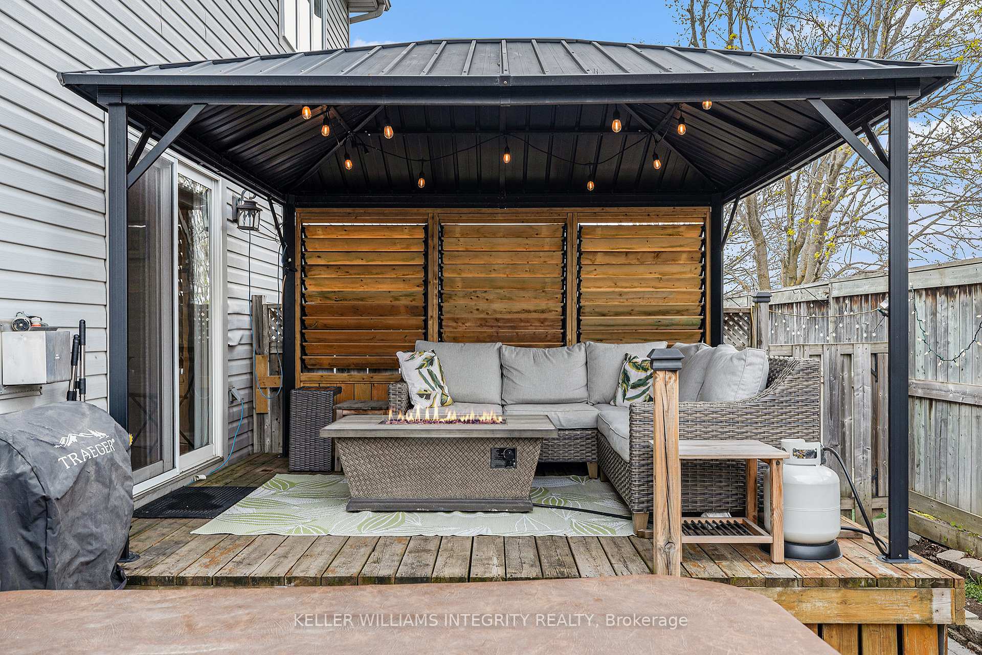 Photo 33 of 57 Village Walk Private, Ottawa, Manotick Village & Manotick Estates — HOMEH