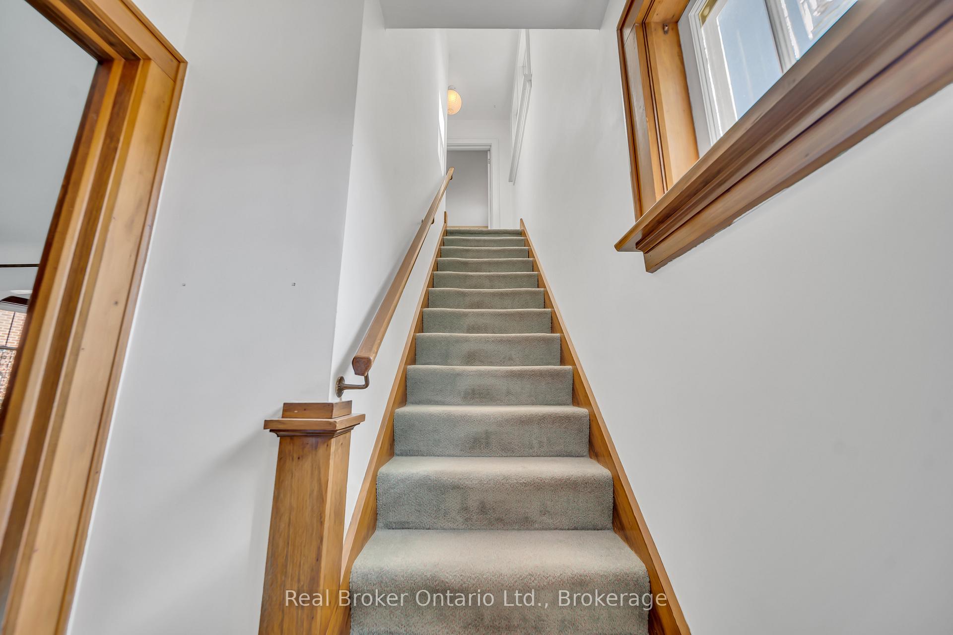 Photo 17 of 8 Mary Street, Kitchener — HOMEH