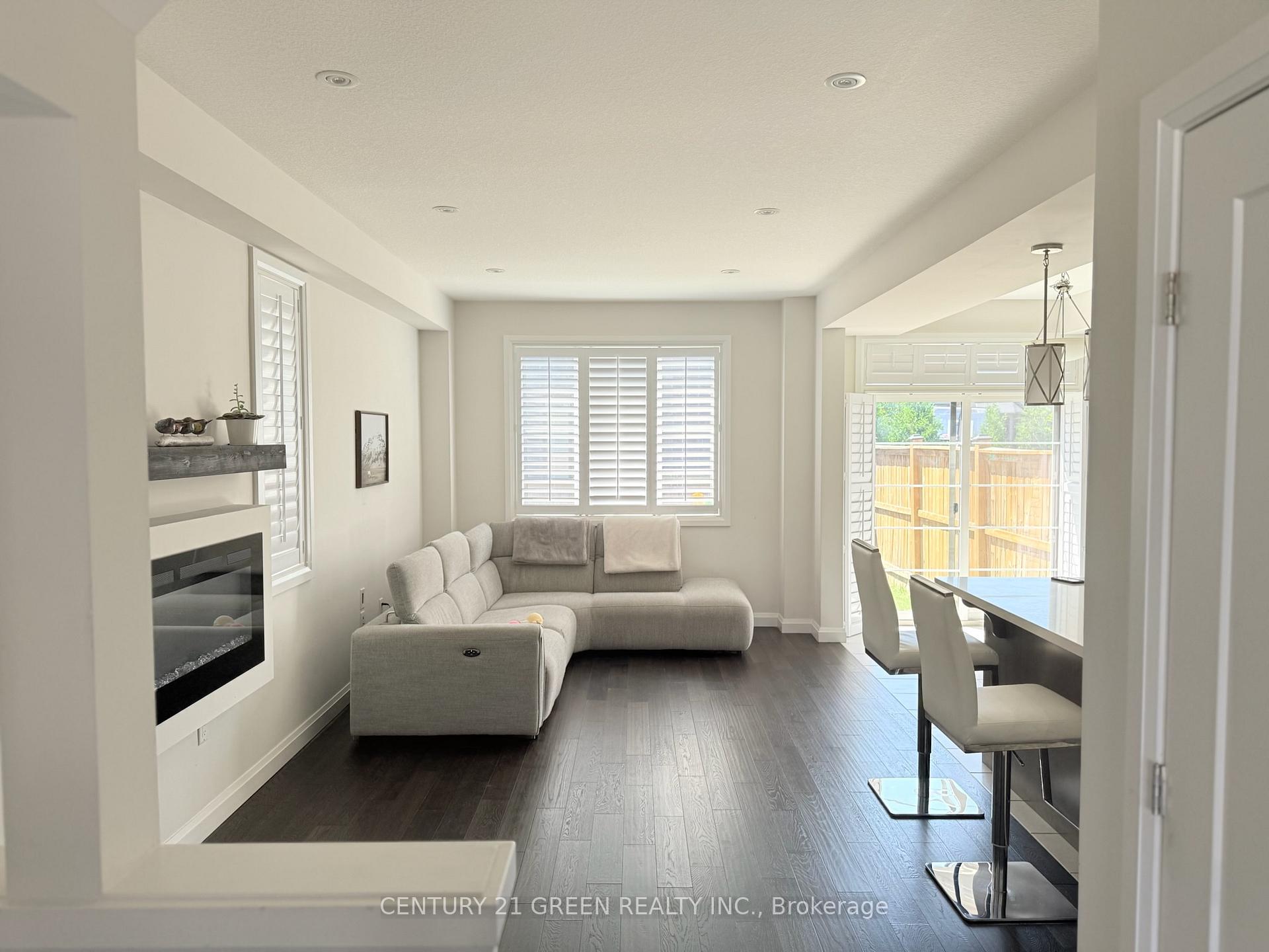 Photo 5 of 10 Rouley Lane, Hamilton, Meadowlands — HOMEH