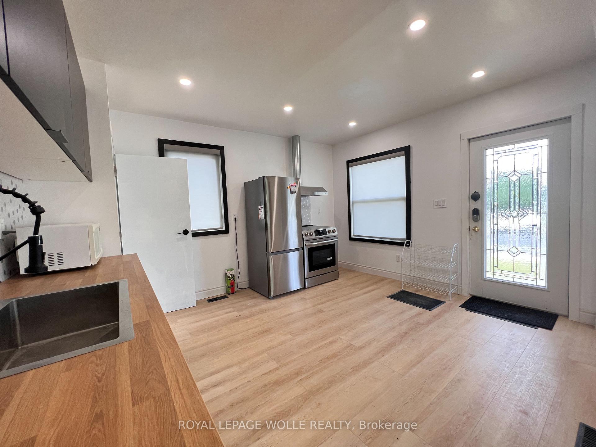 Photo 6 of 111 Stirling Avenue S, Kitchener — HOMEH