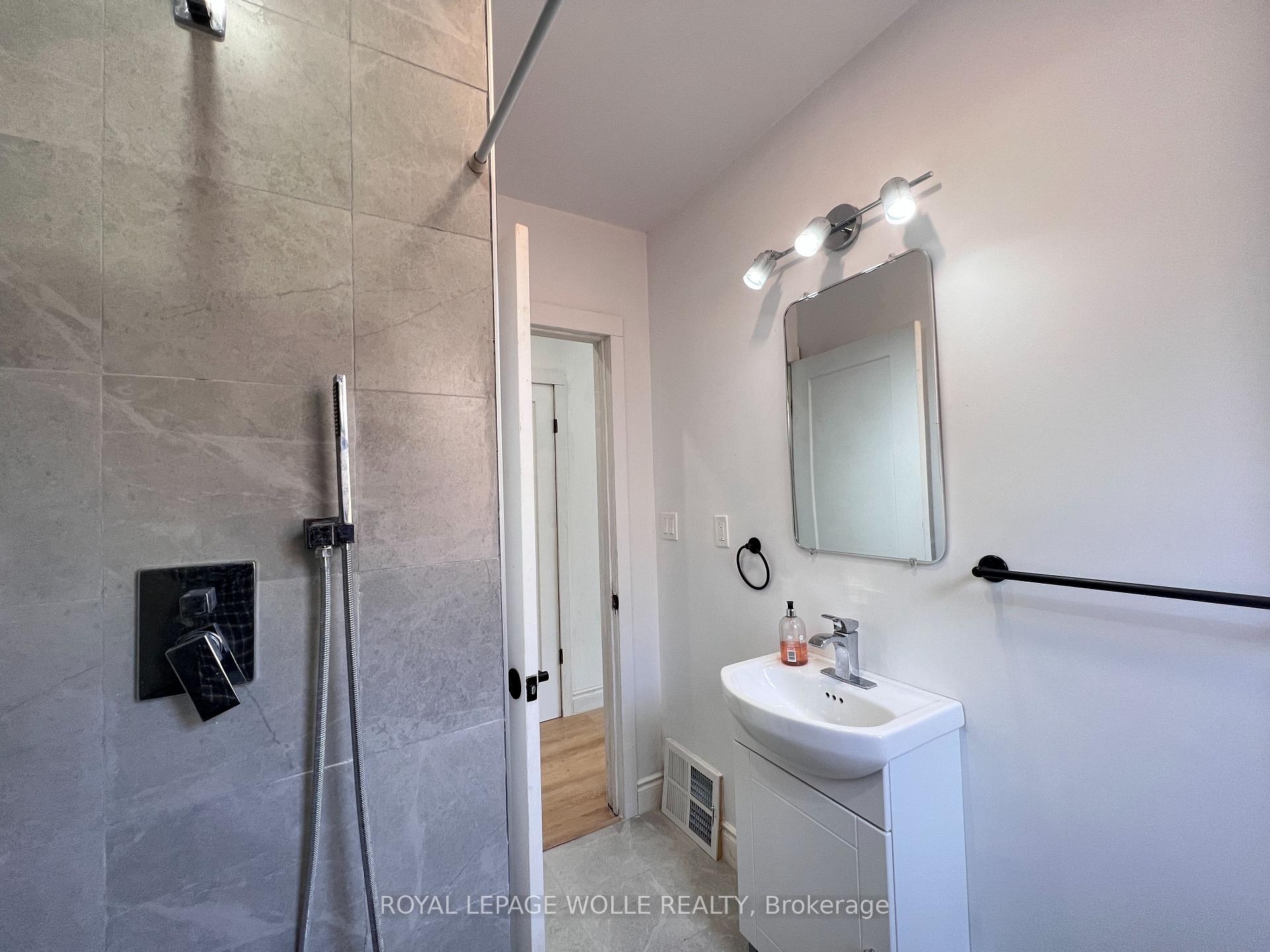 Photo 13 of 111 Stirling Avenue S, Kitchener — HOMEH