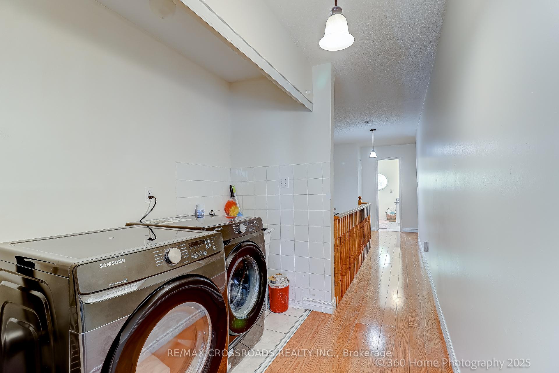 Photo 19 of 29 Billingsley Crescent, Markham, Cedarwood — HOMEH