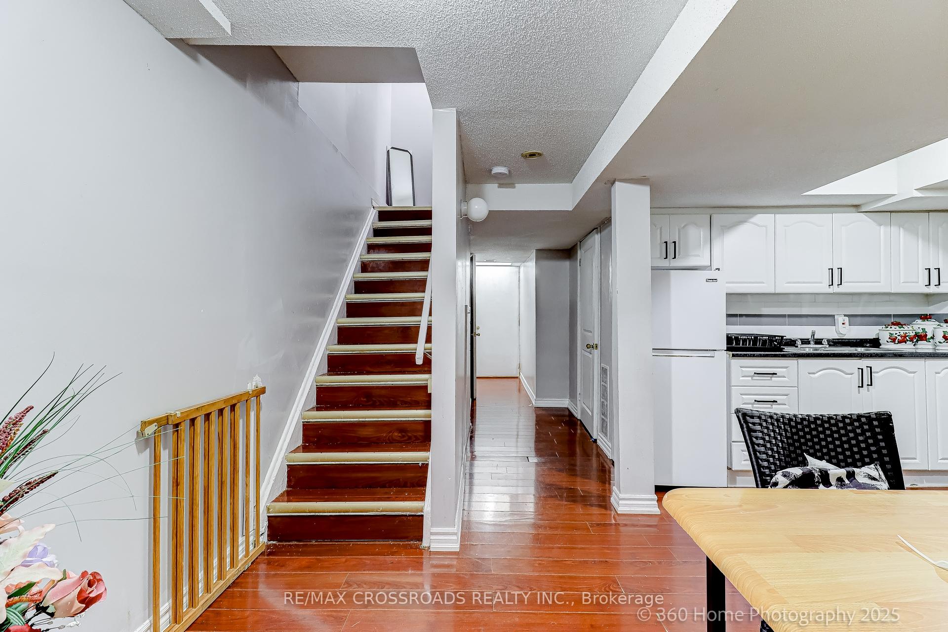 Photo 20 of 29 Billingsley Crescent, Markham, Cedarwood — HOMEH