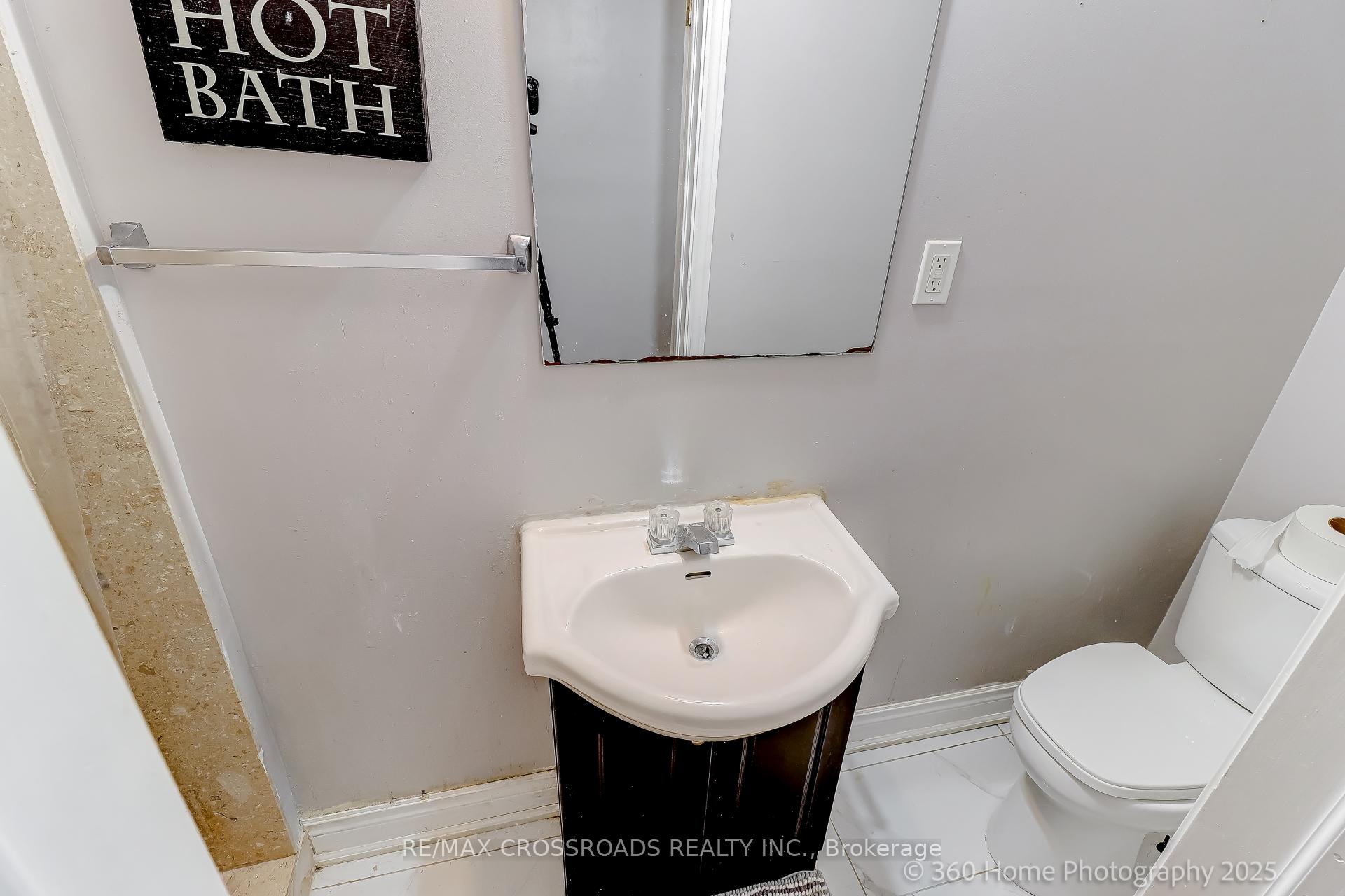 Photo 23 of 29 Billingsley Crescent, Markham, Cedarwood — HOMEH